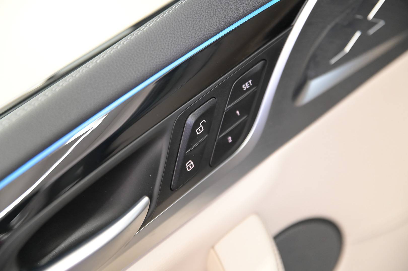 BMW iX3 - Foto 11