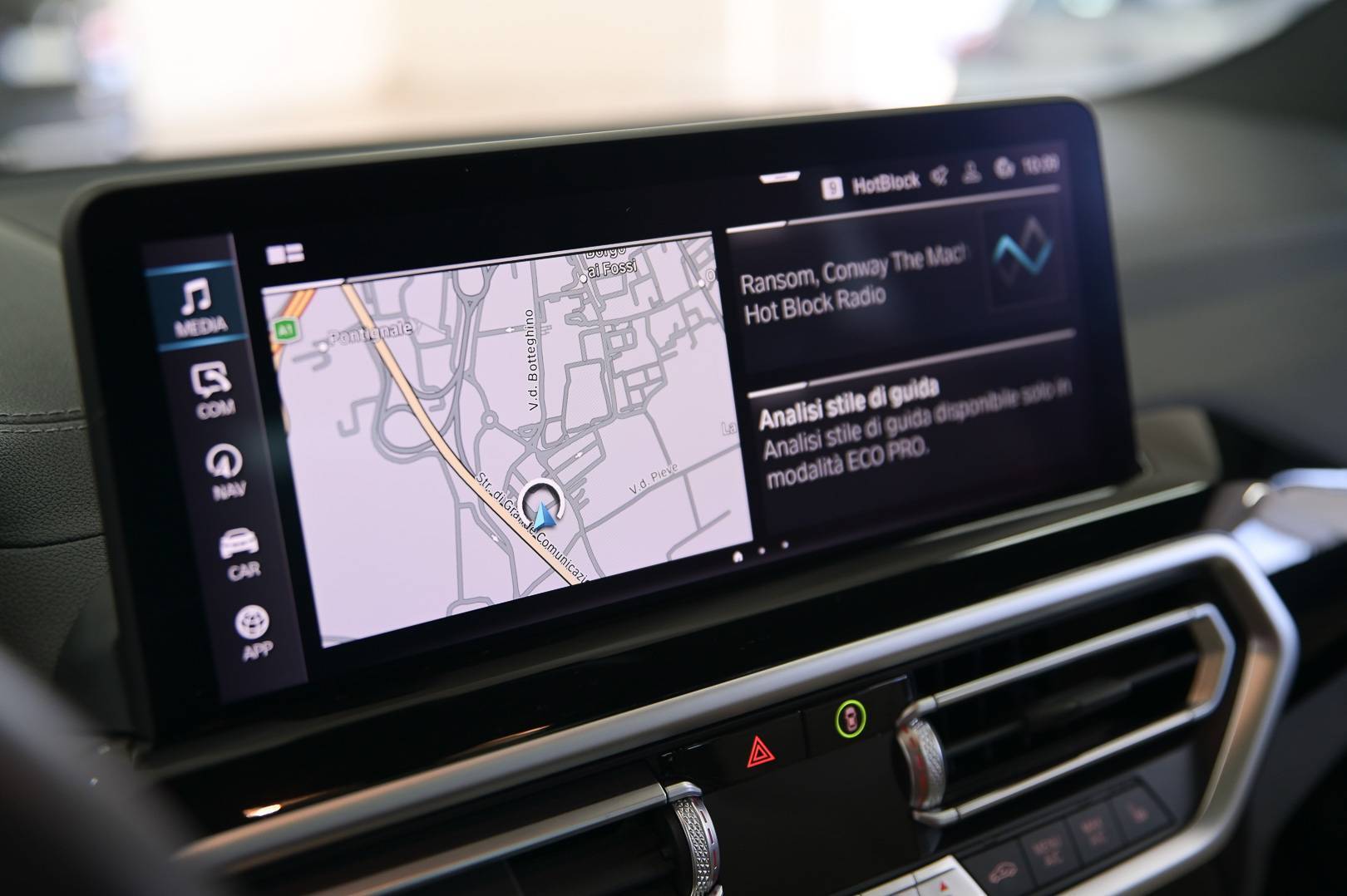 BMW iX3 - Foto 19