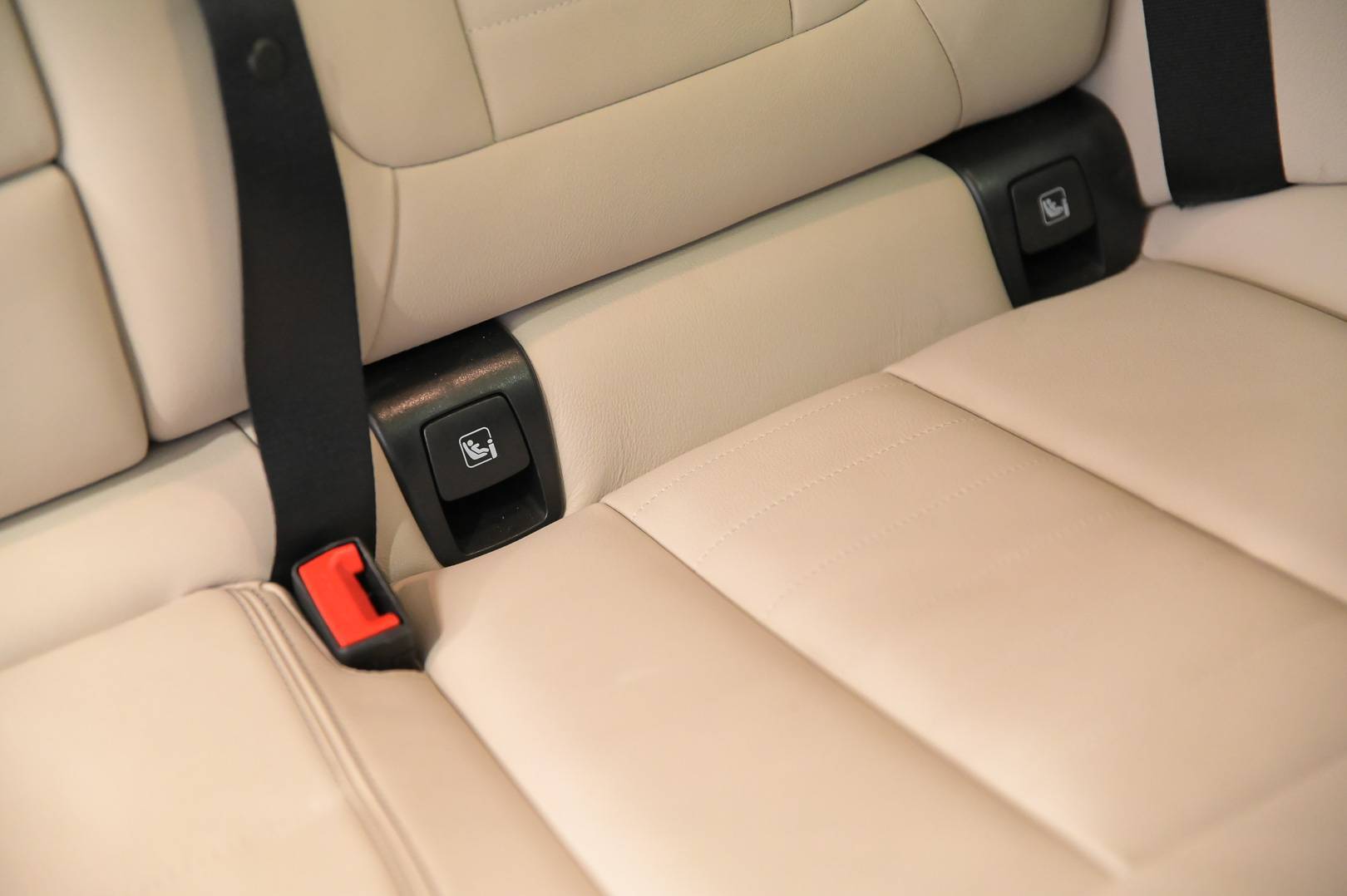 BMW iX3 - Foto 29