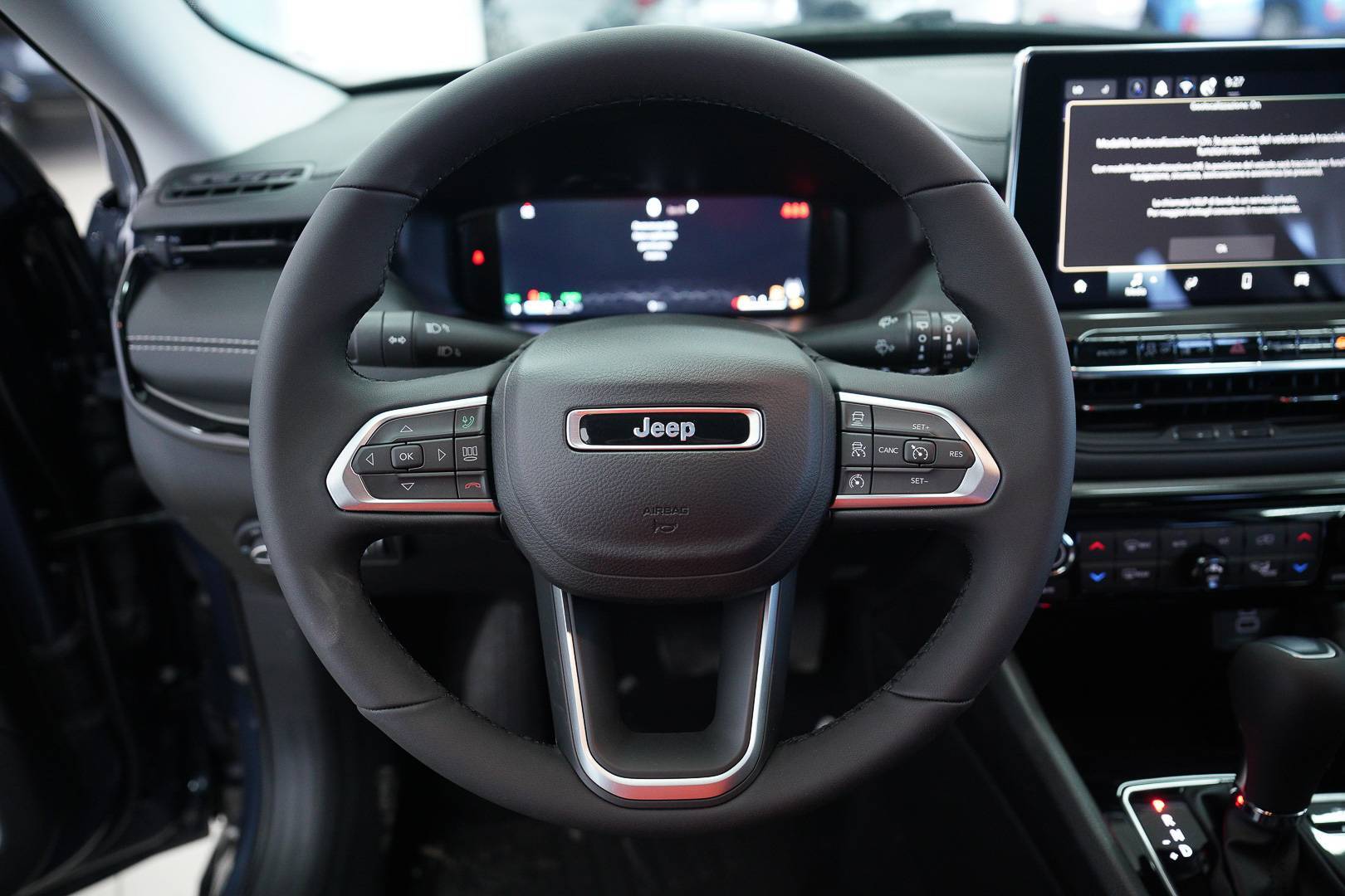 JEEP Compass - Foto 11