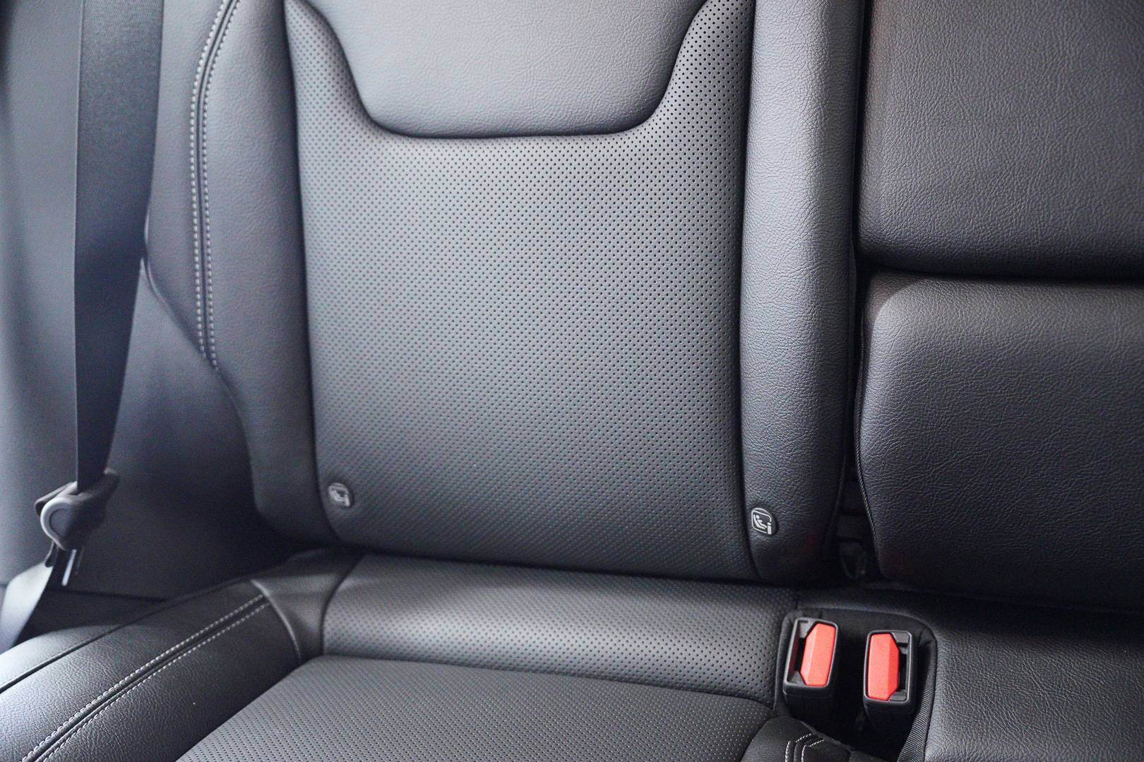 JEEP Compass - Foto 24