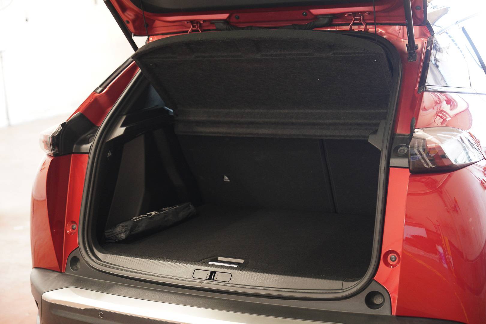 PEUGEOT 2008 - Foto 9