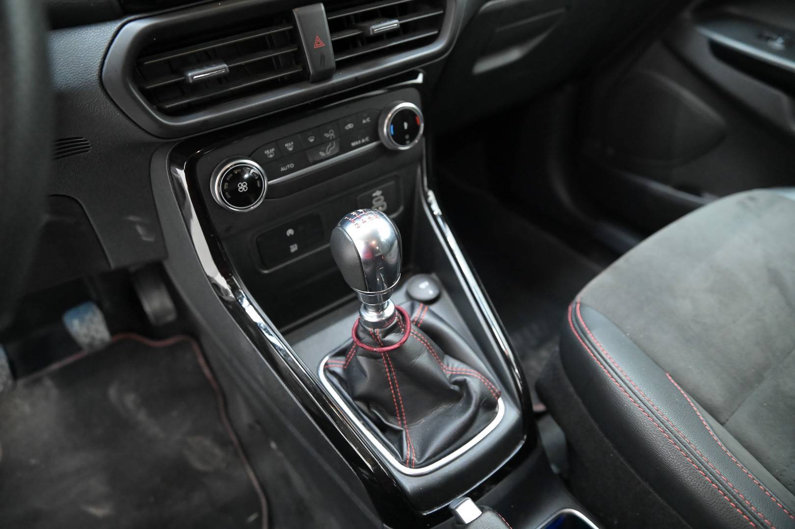 FORD EcoSport - Foto 23