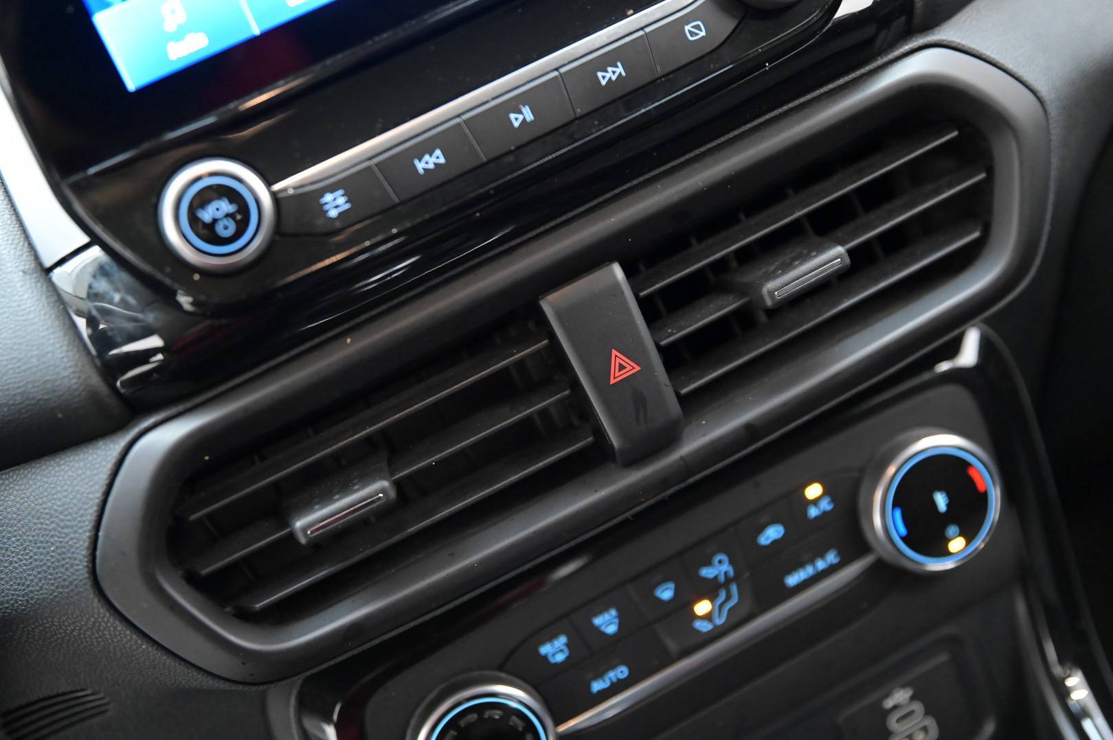 FORD EcoSport - Foto 27