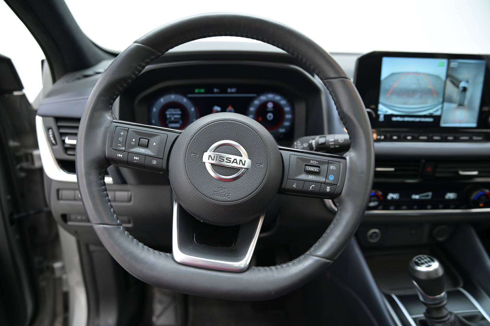 NISSAN Qashqai - Foto 18