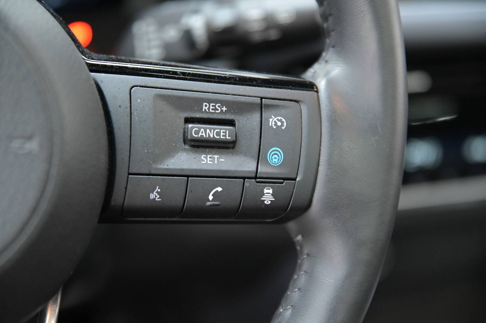 NISSAN Qashqai - Foto 20