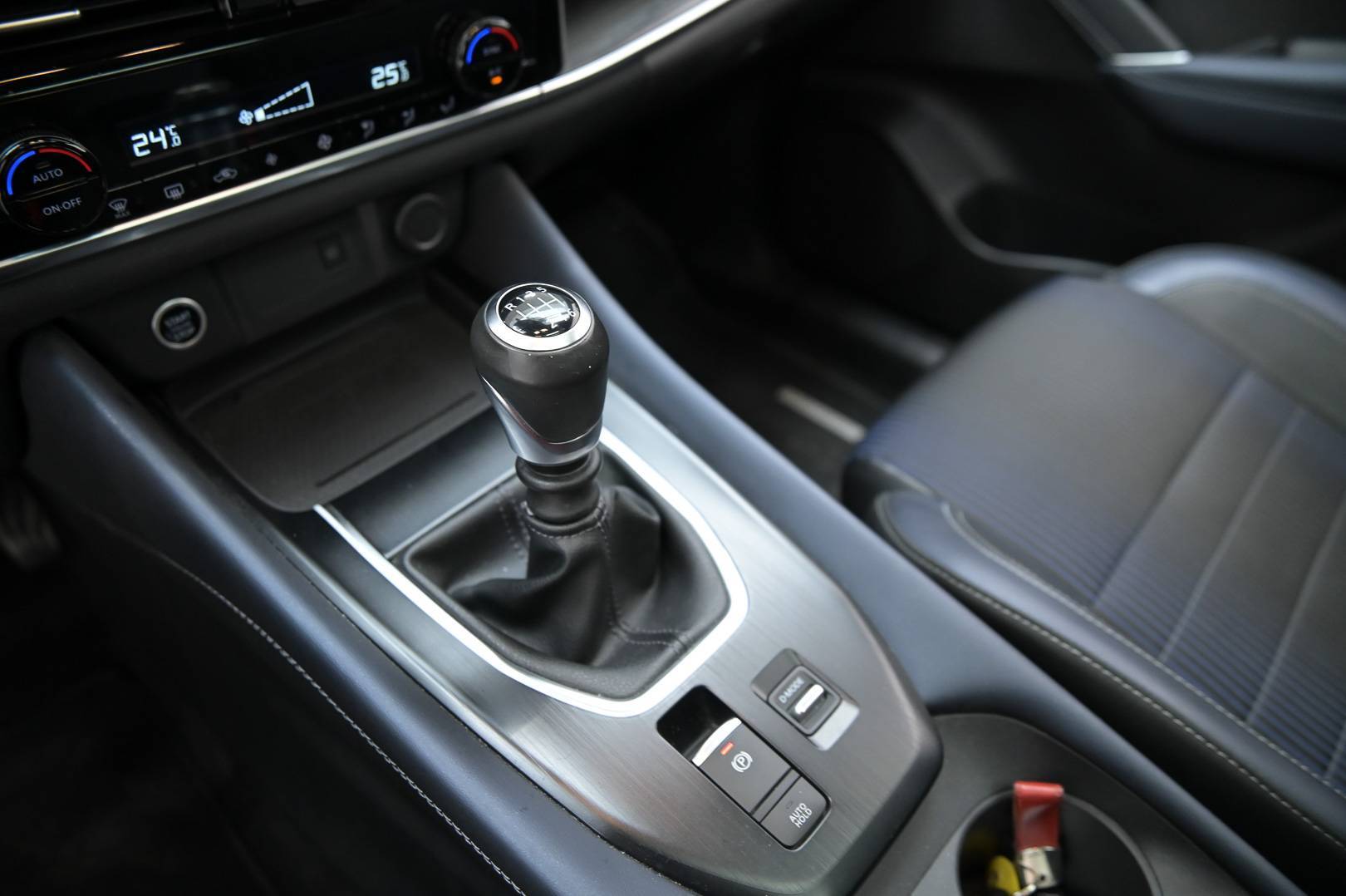 NISSAN Qashqai - Foto 23