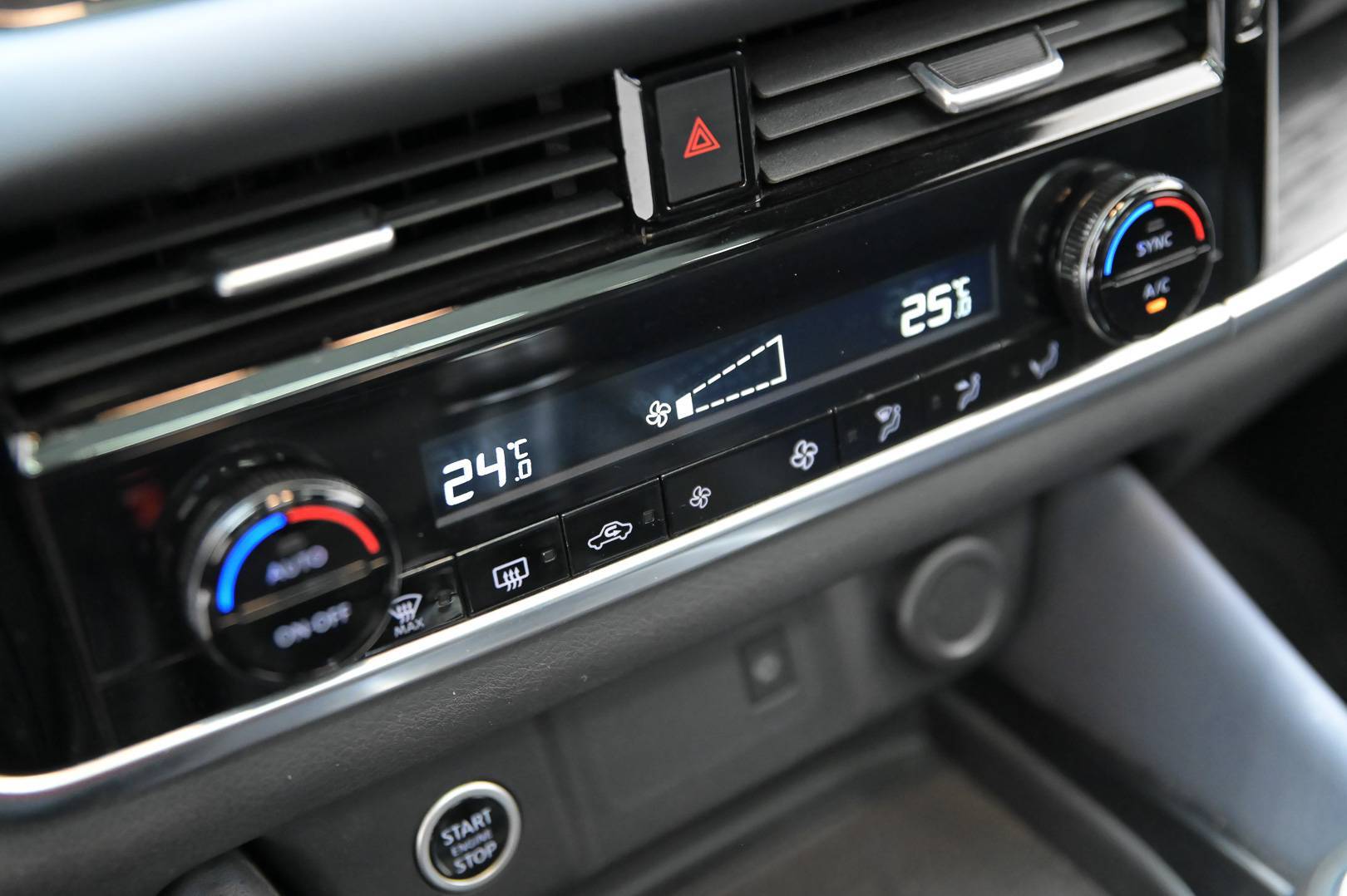 NISSAN Qashqai - Foto 25
