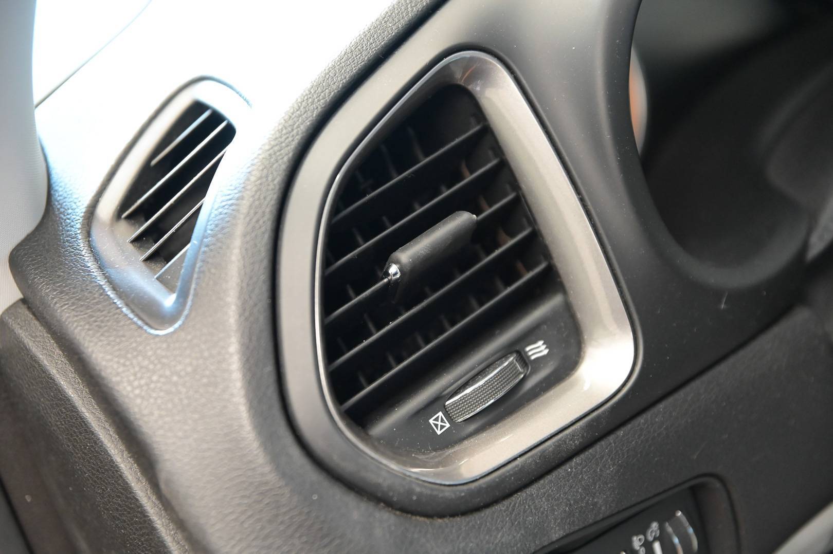 JEEP Renegade - Foto 12