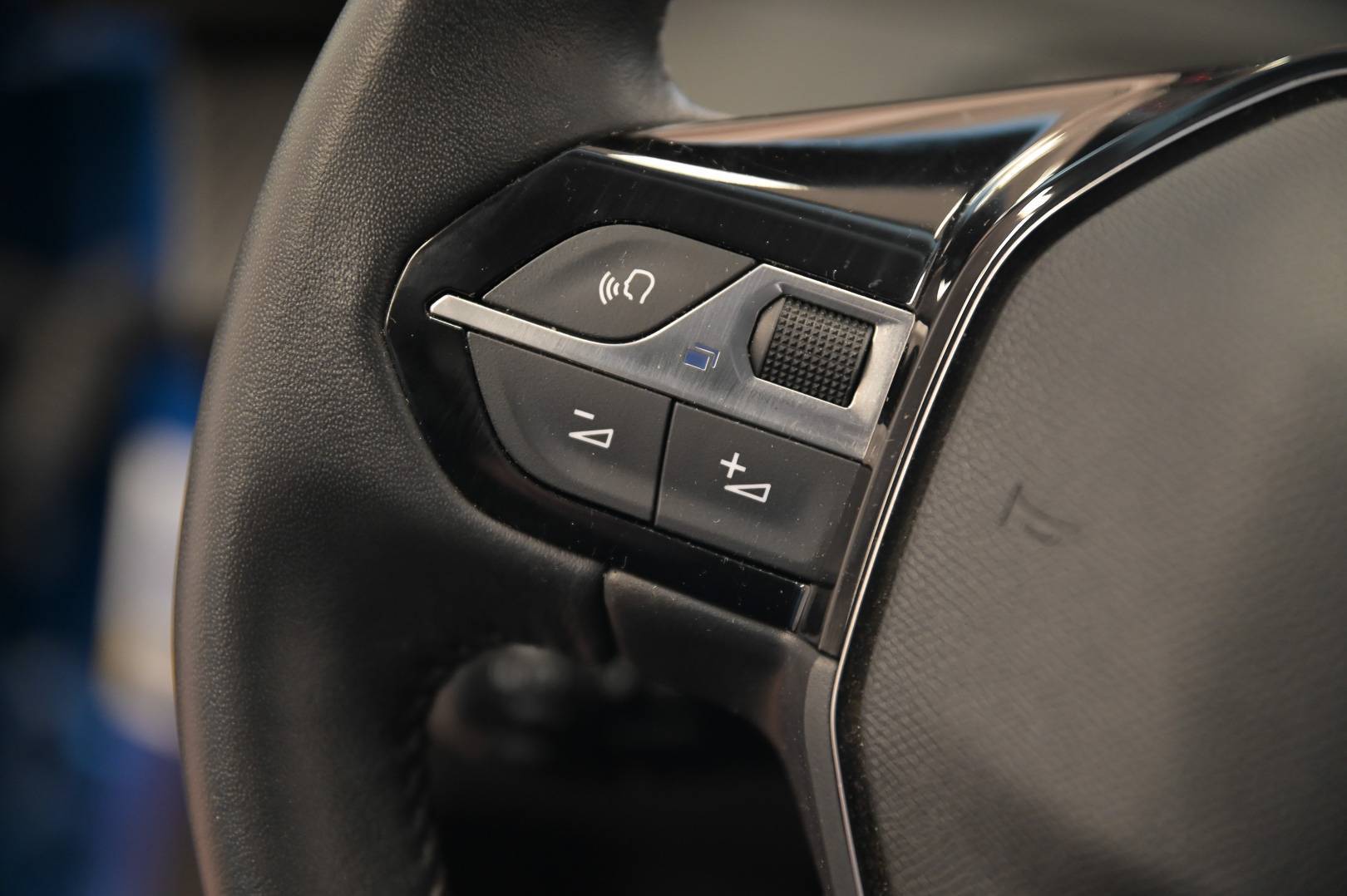 PEUGEOT 2008 - Foto 18