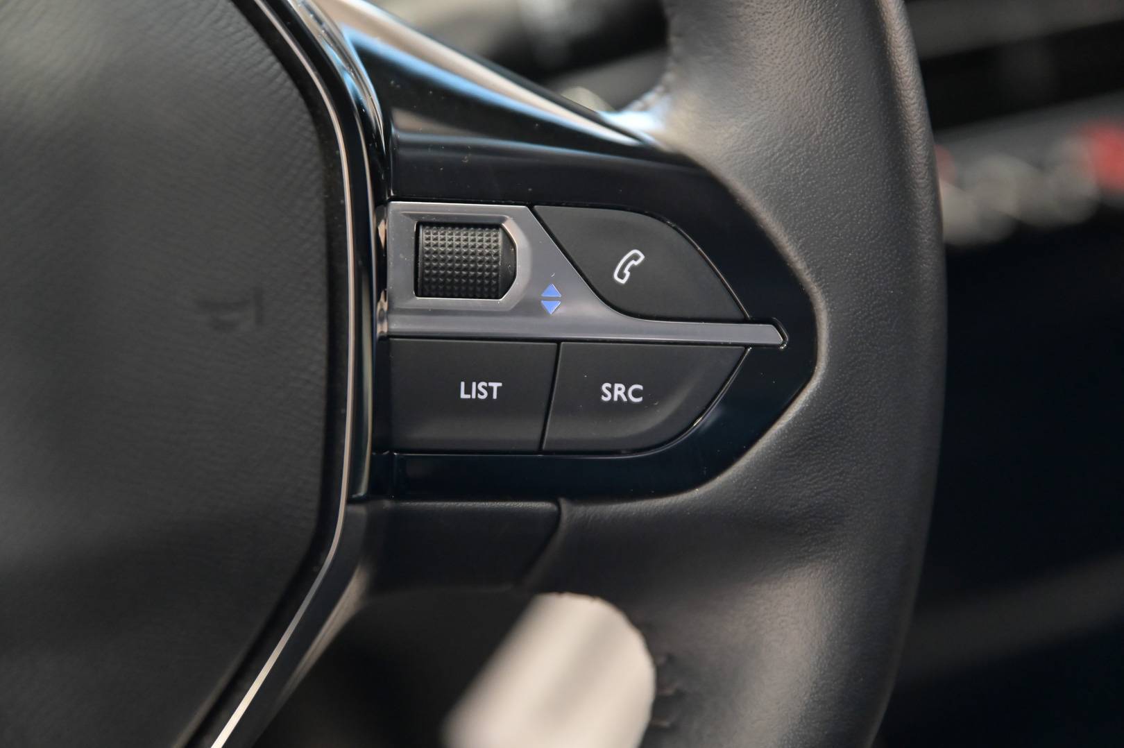 PEUGEOT 2008 - Foto 20