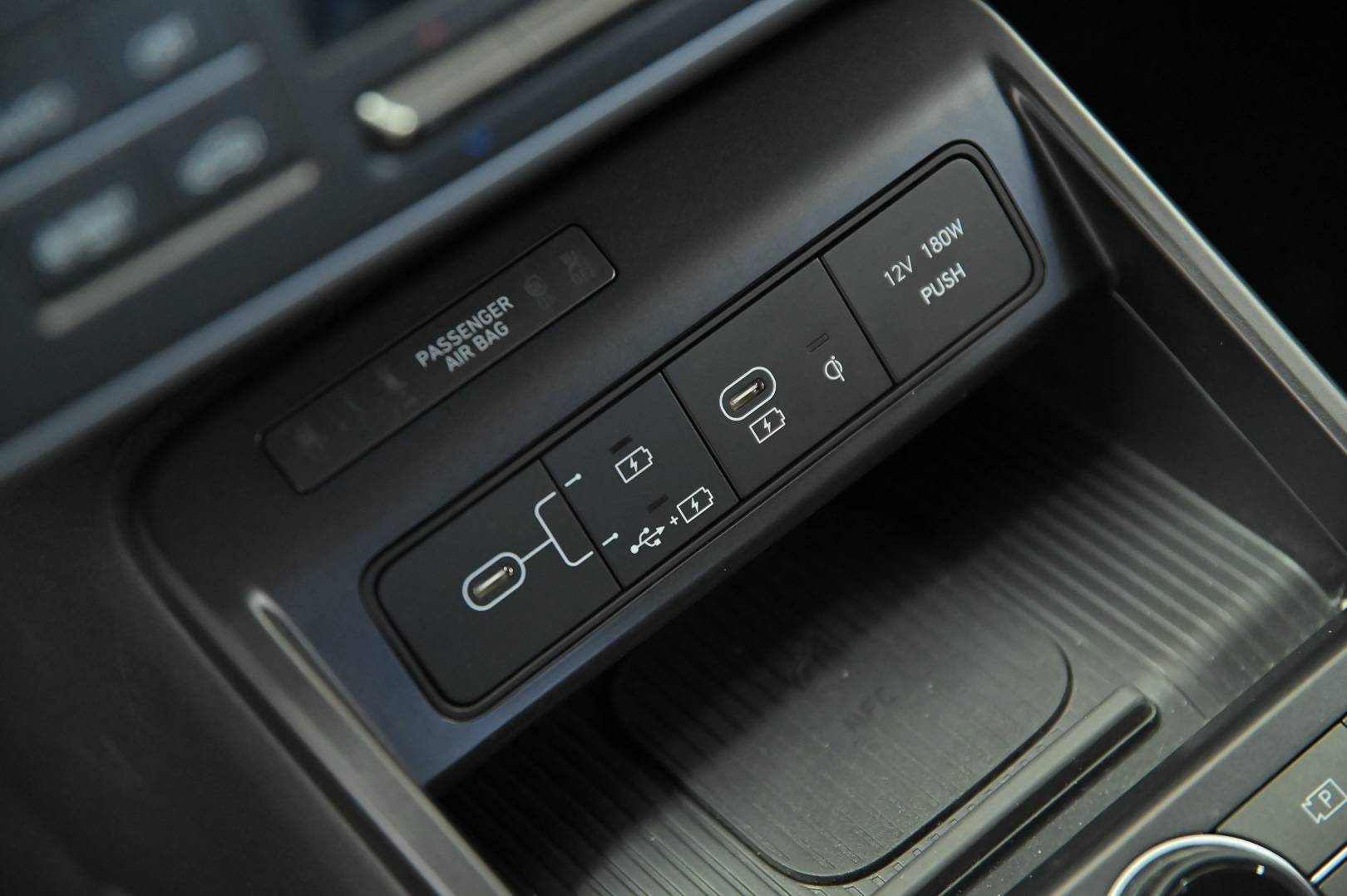 HYUNDAI Kona Electric - Foto 15