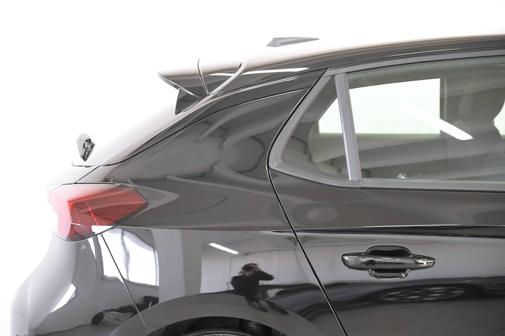 OPEL Corsa - Foto 6