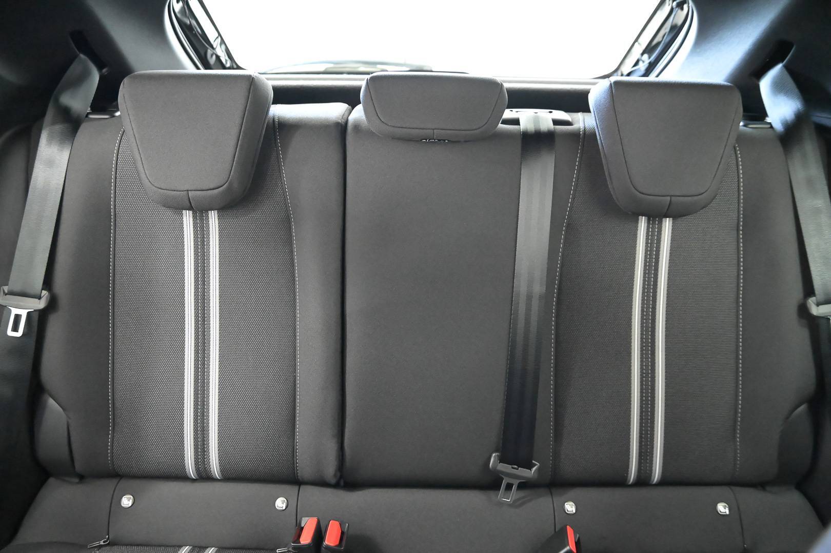 OPEL Corsa - Foto 27