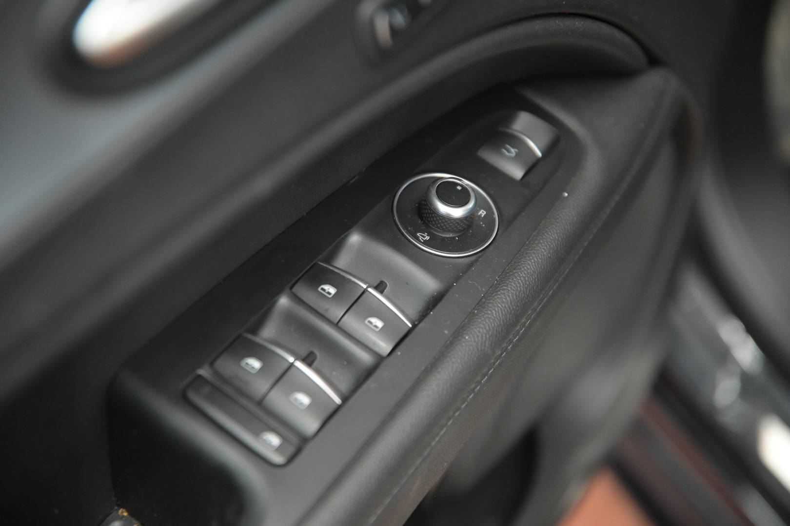 ALFA ROMEO Stelvio - Foto 10