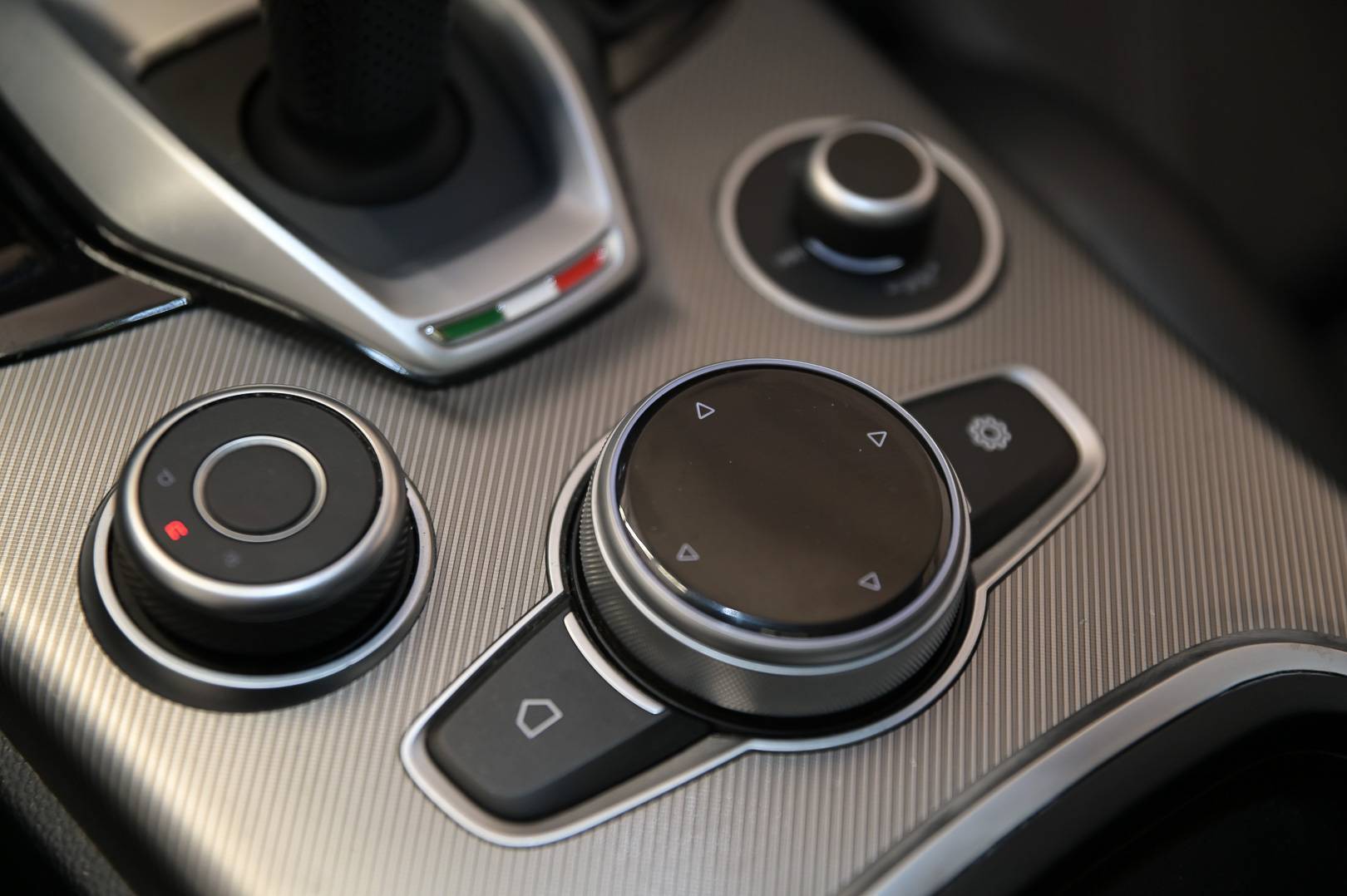 ALFA ROMEO Stelvio - Foto 16
