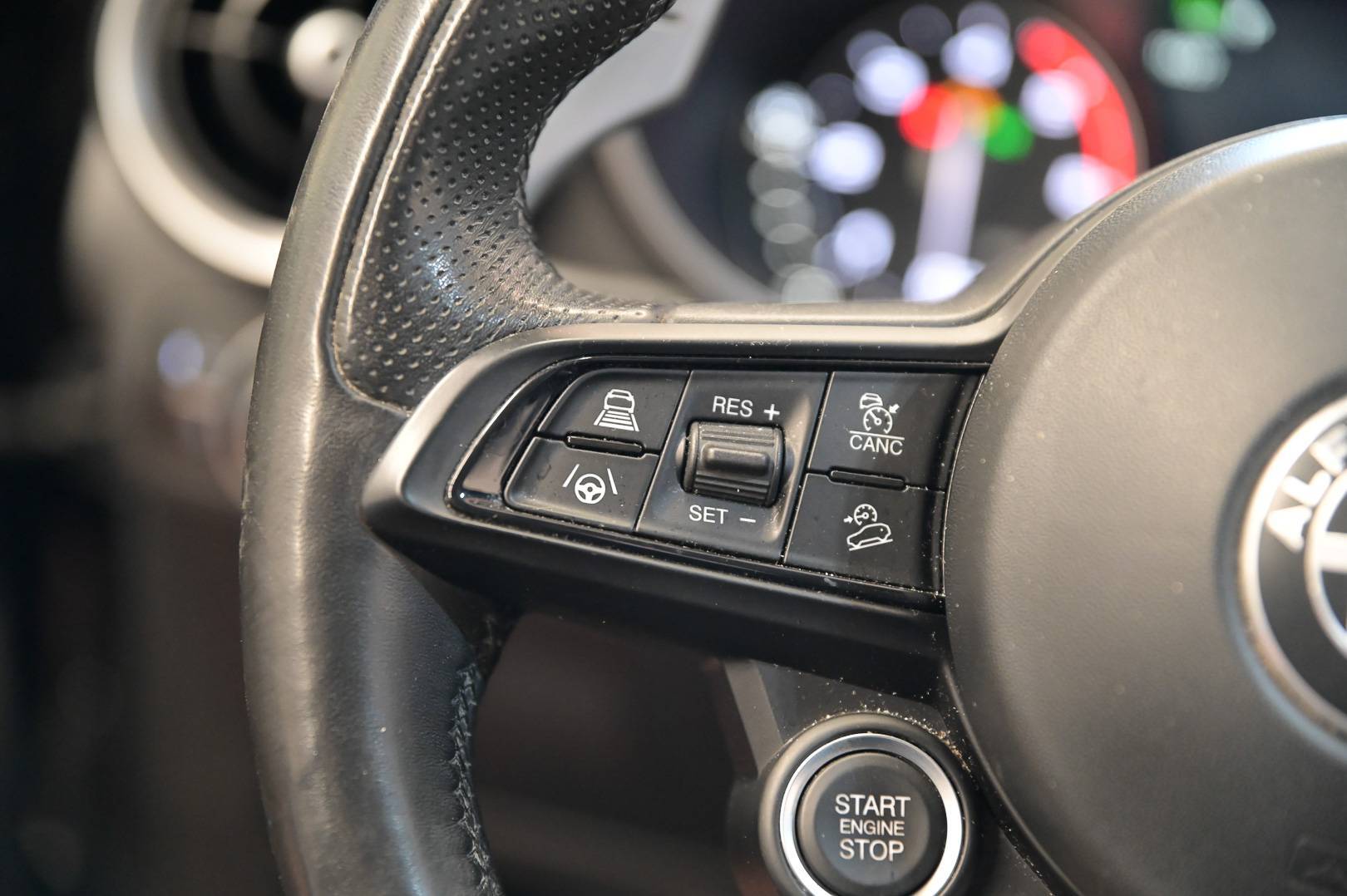 ALFA ROMEO Stelvio - Foto 25