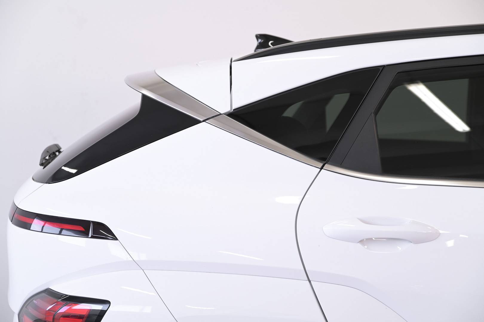 HYUNDAI Kona - Foto 6