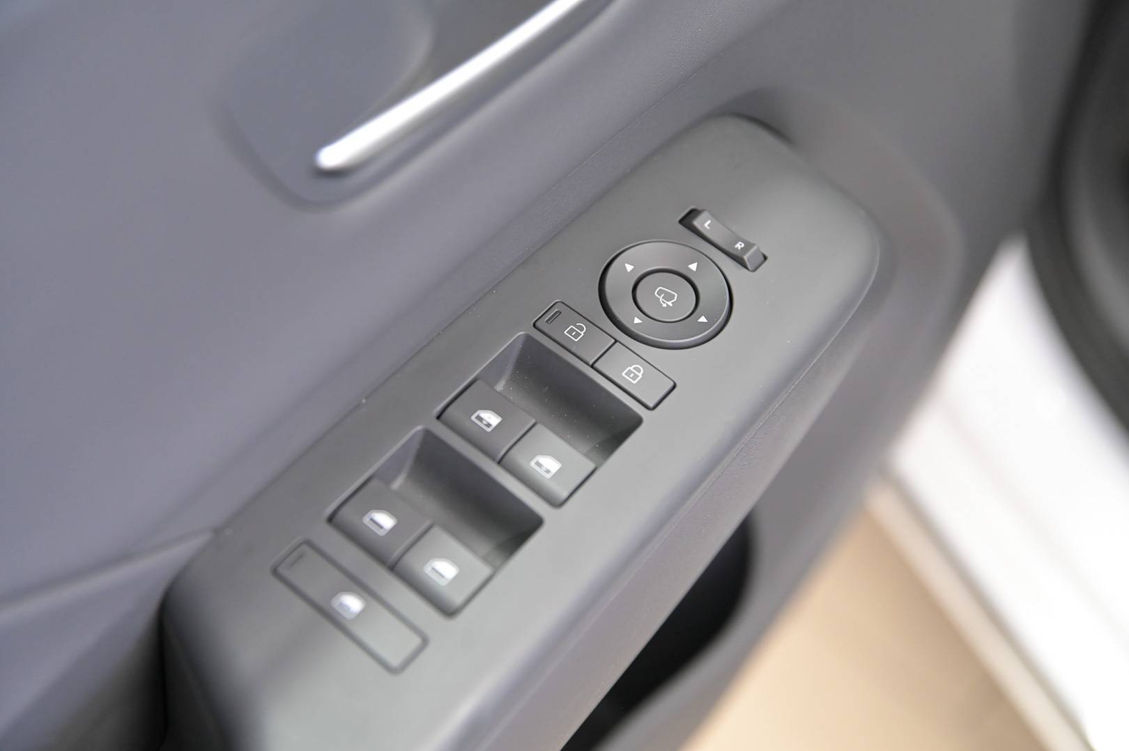 HYUNDAI Kona - Foto 10