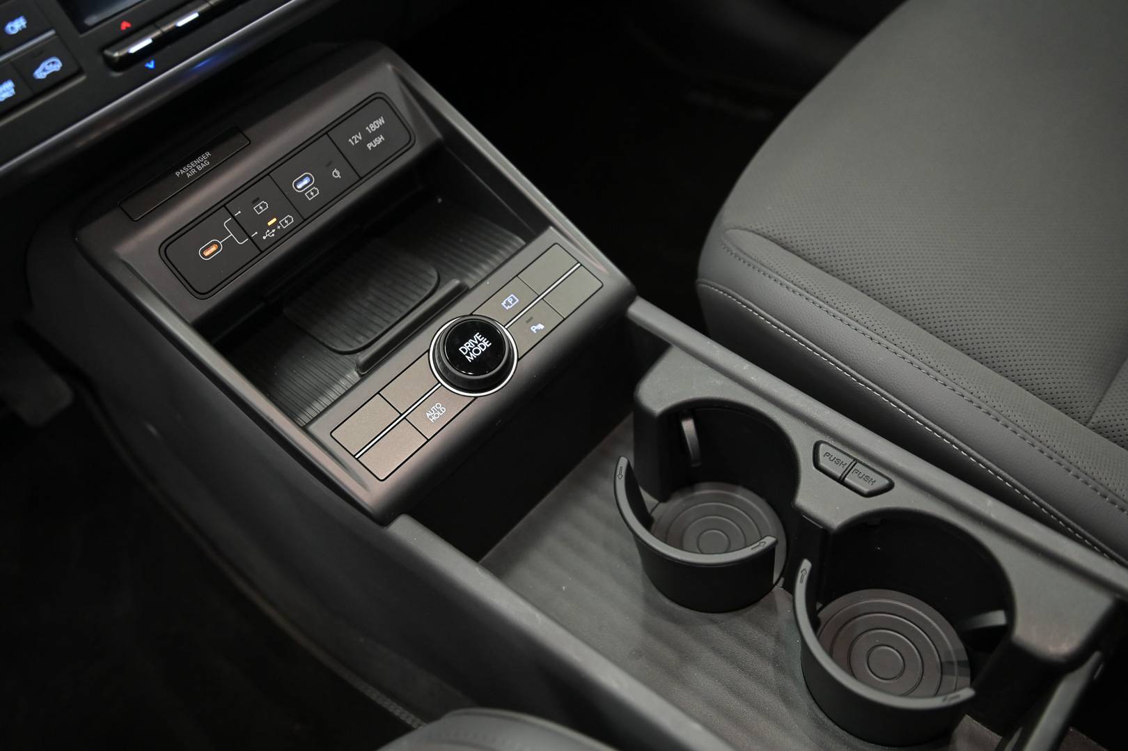 HYUNDAI Kona - Foto 20