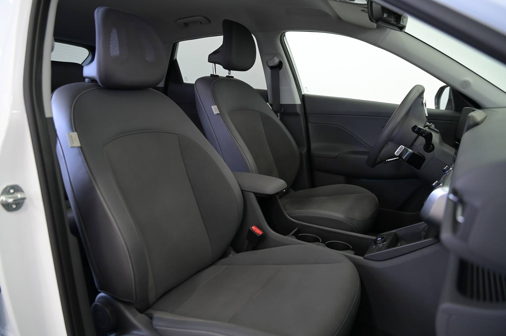 HYUNDAI Kona - Foto 26