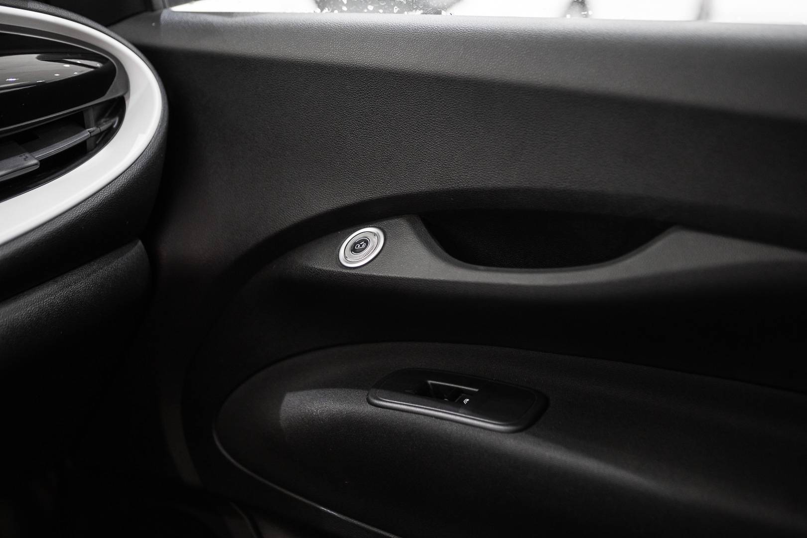 FIAT 500e - Foto 21