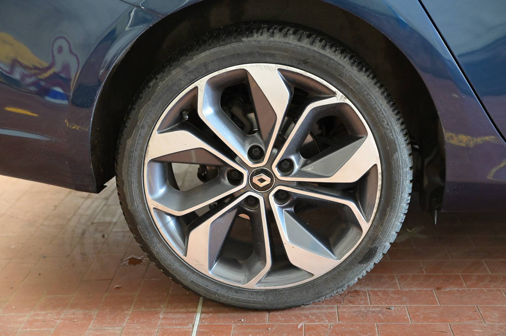 RENAULT Megane - Foto 6