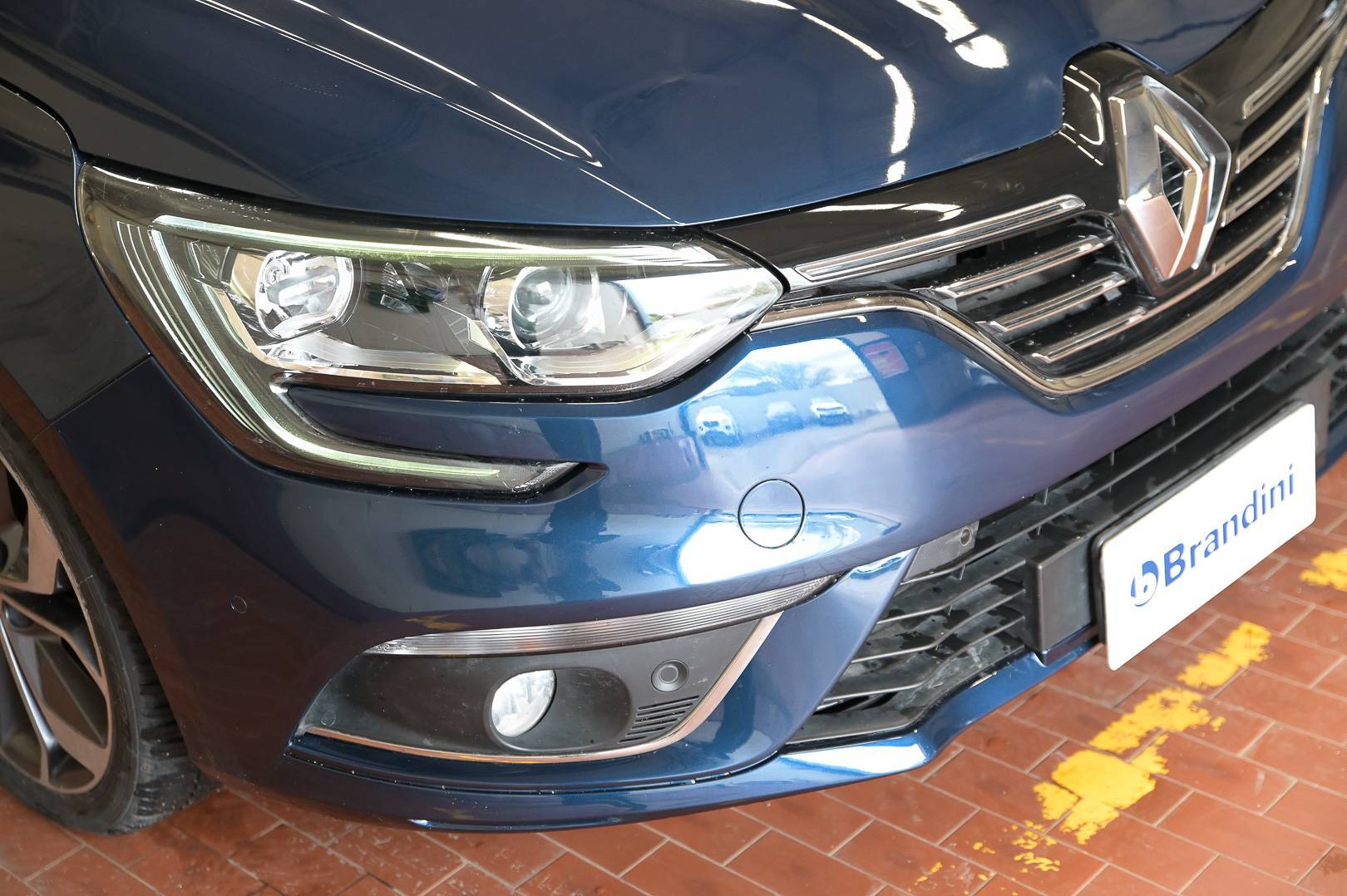 RENAULT Megane - Foto 9