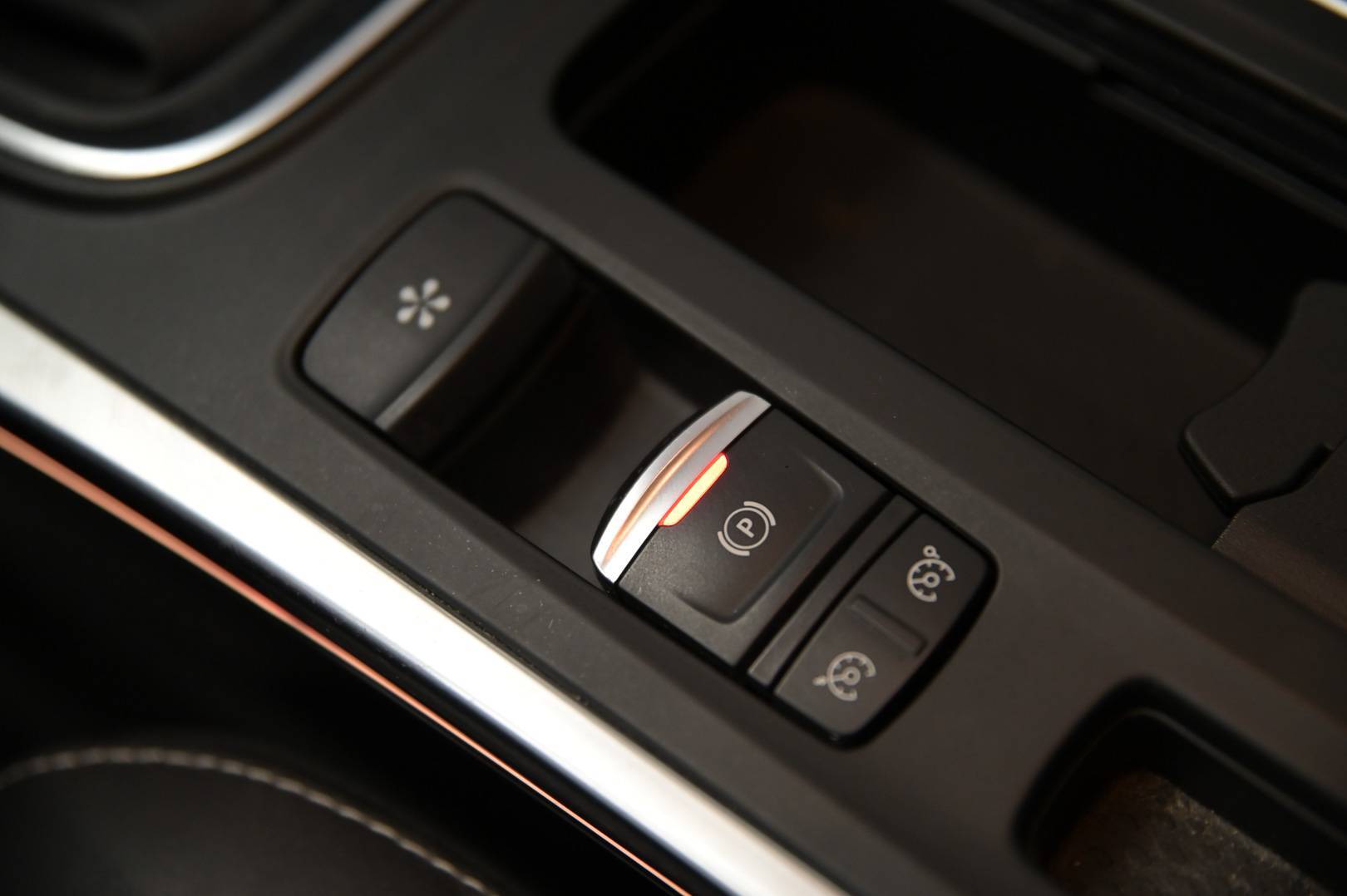 RENAULT Megane - Foto 16