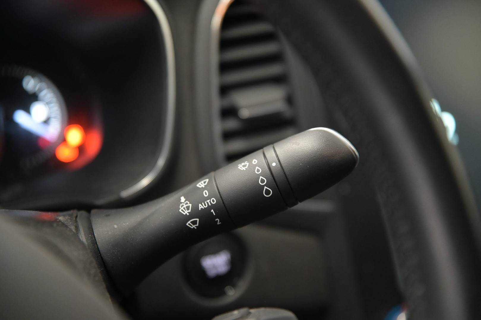 RENAULT Megane - Foto 22