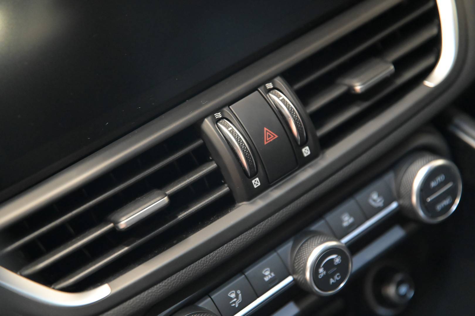 ALFA ROMEO GIULIA - Foto 23