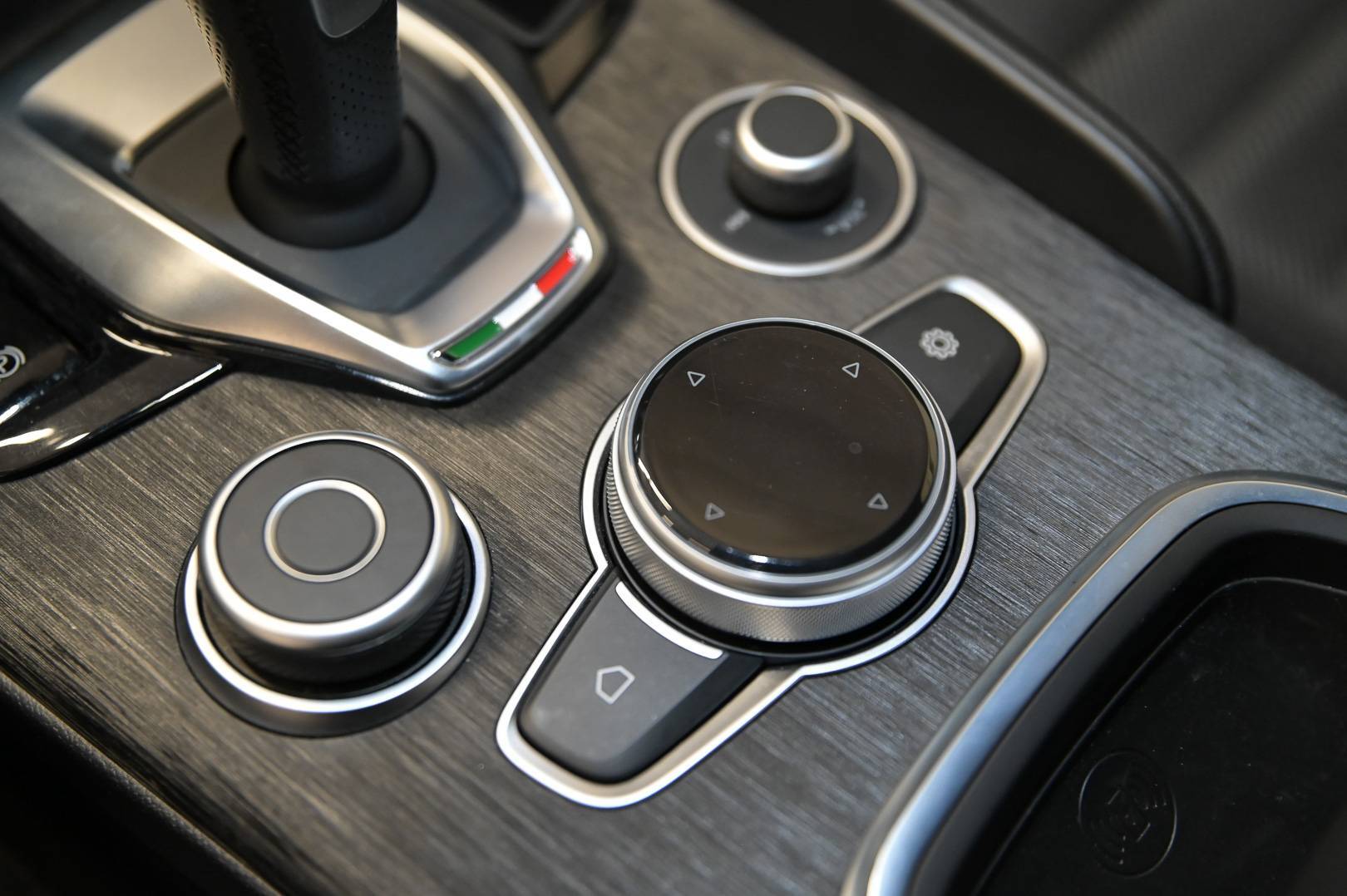 ALFA ROMEO GIULIA - Foto 24