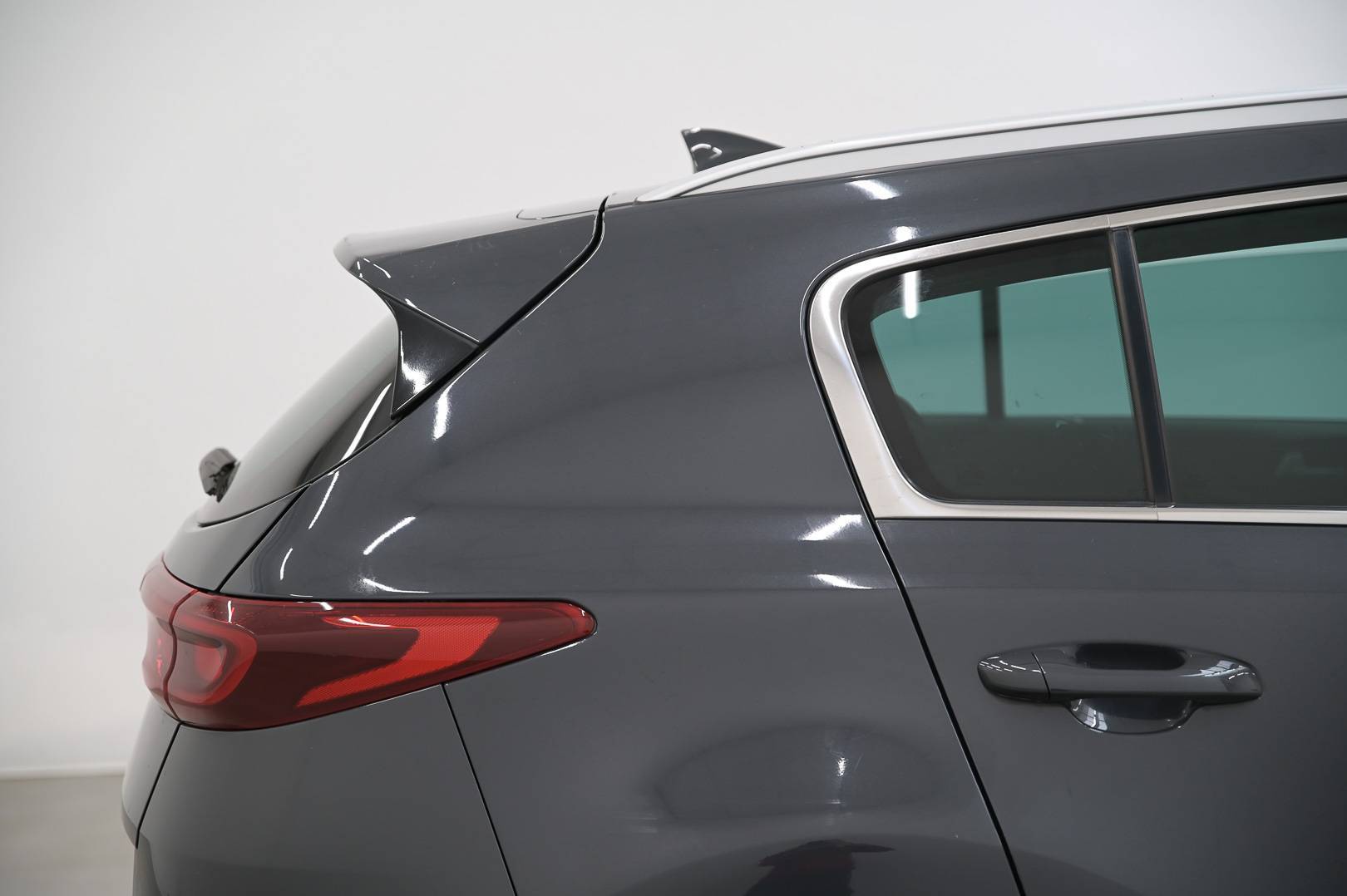 KIA Sportage - Foto 9