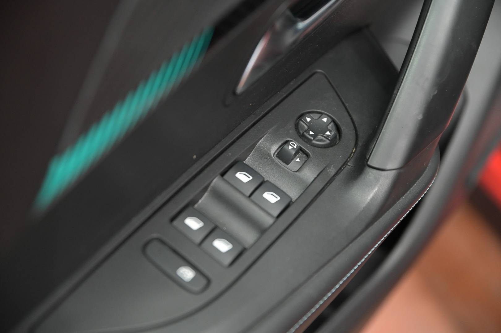 PEUGEOT 2008 - Foto 10