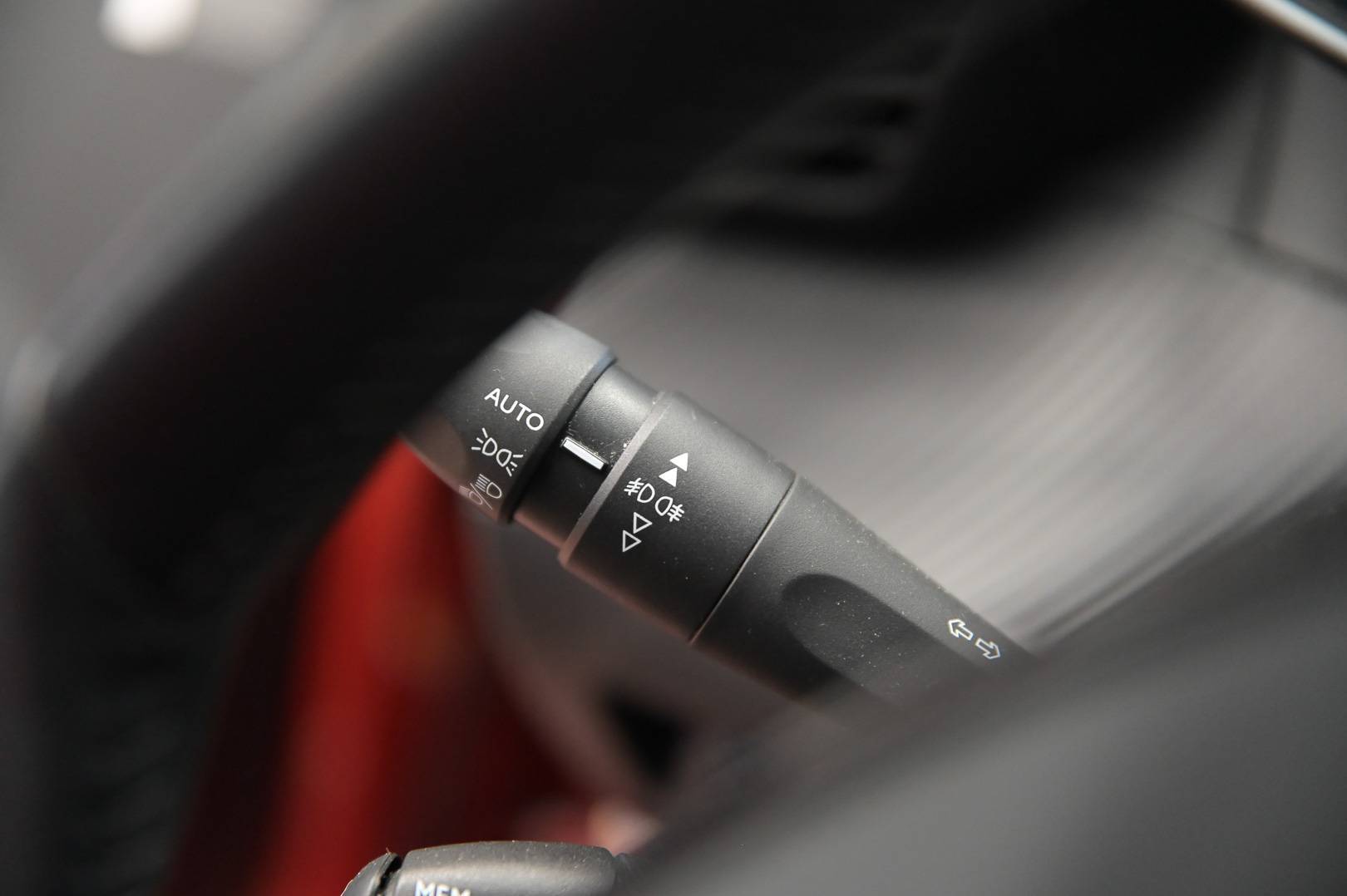 PEUGEOT 2008 - Foto 18