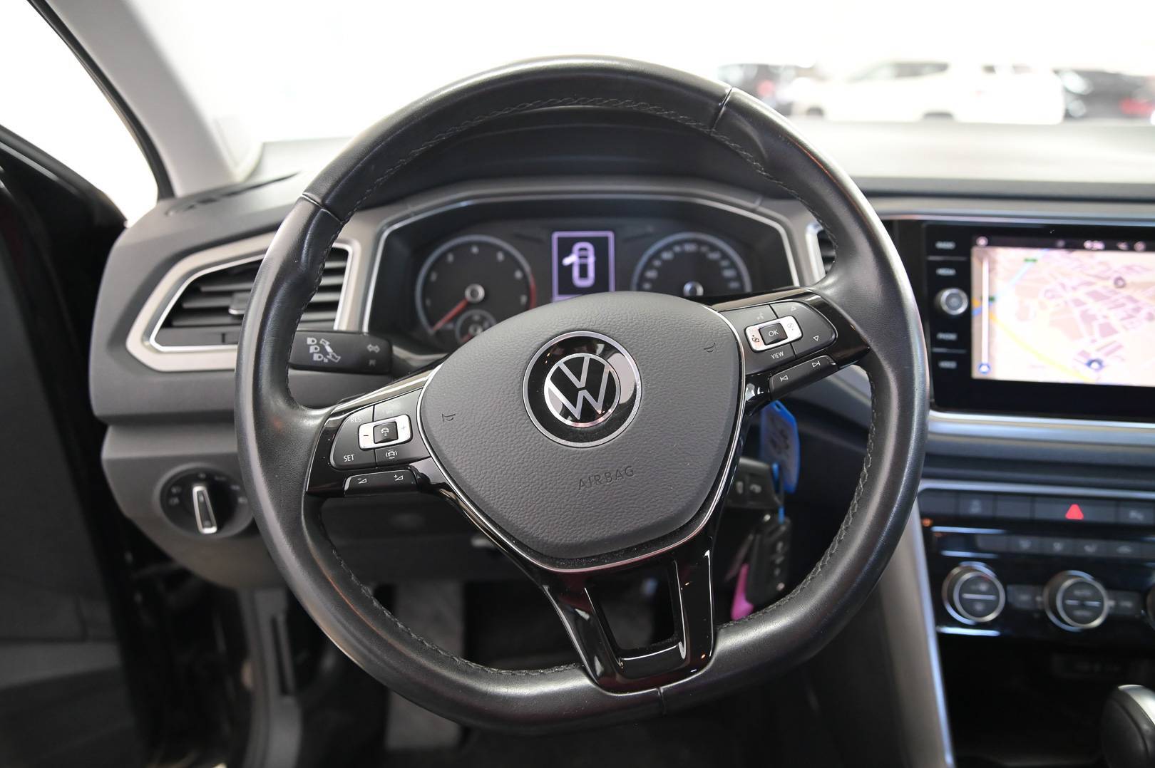 VOLKSWAGEN T-Roc - Foto 19