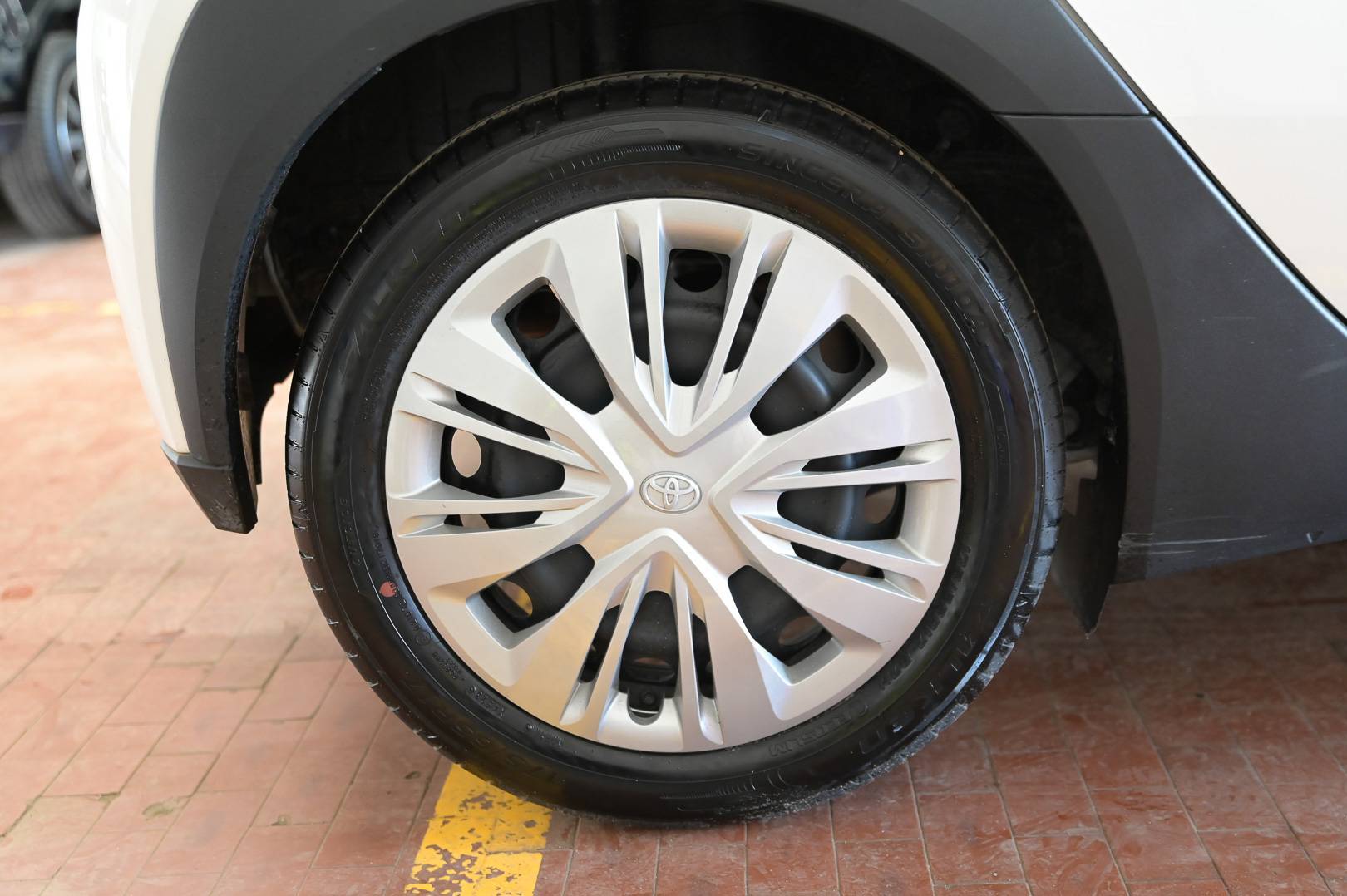 TOYOTA Aygo - Foto 7