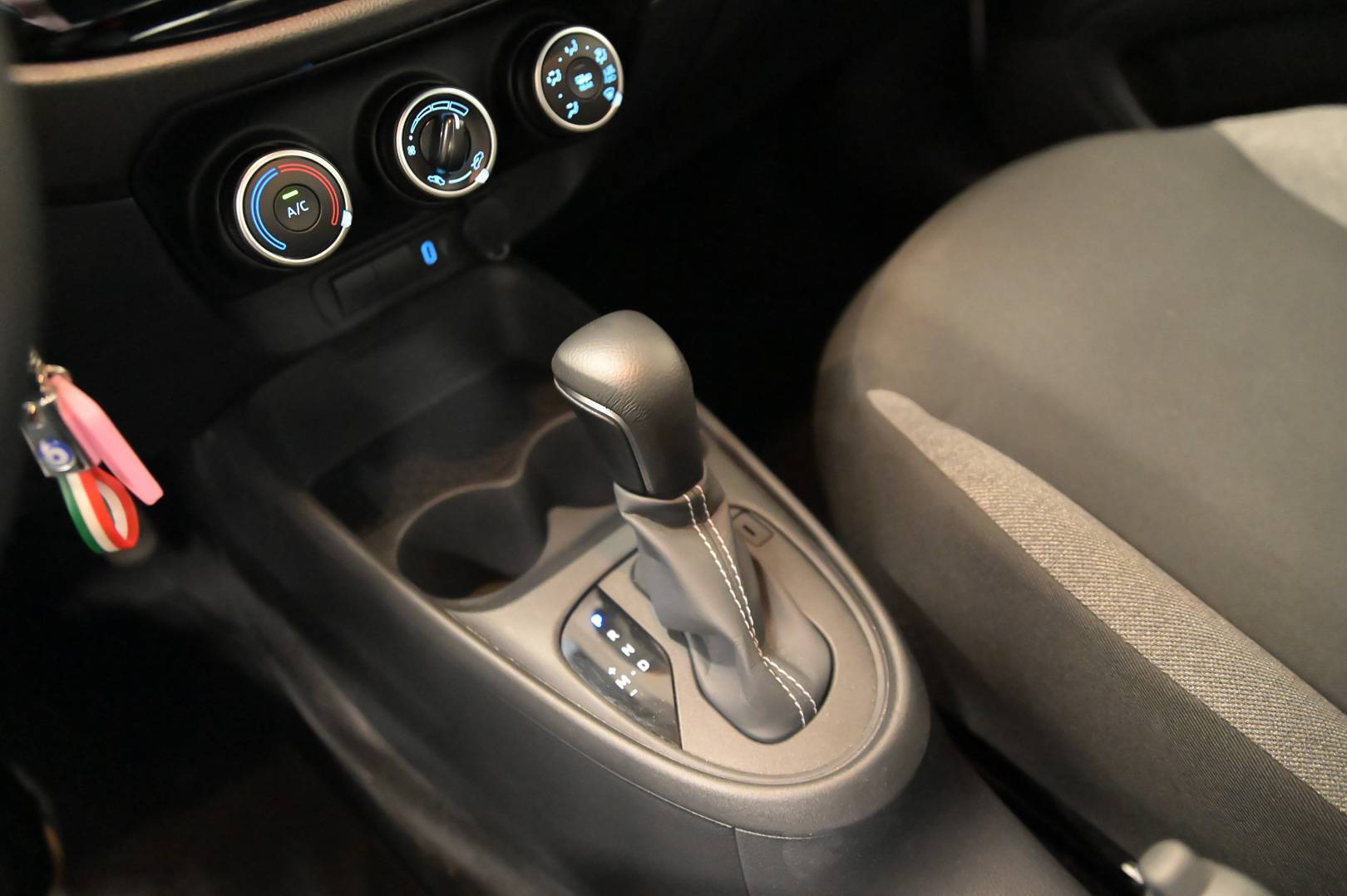 TOYOTA Aygo - Foto 14