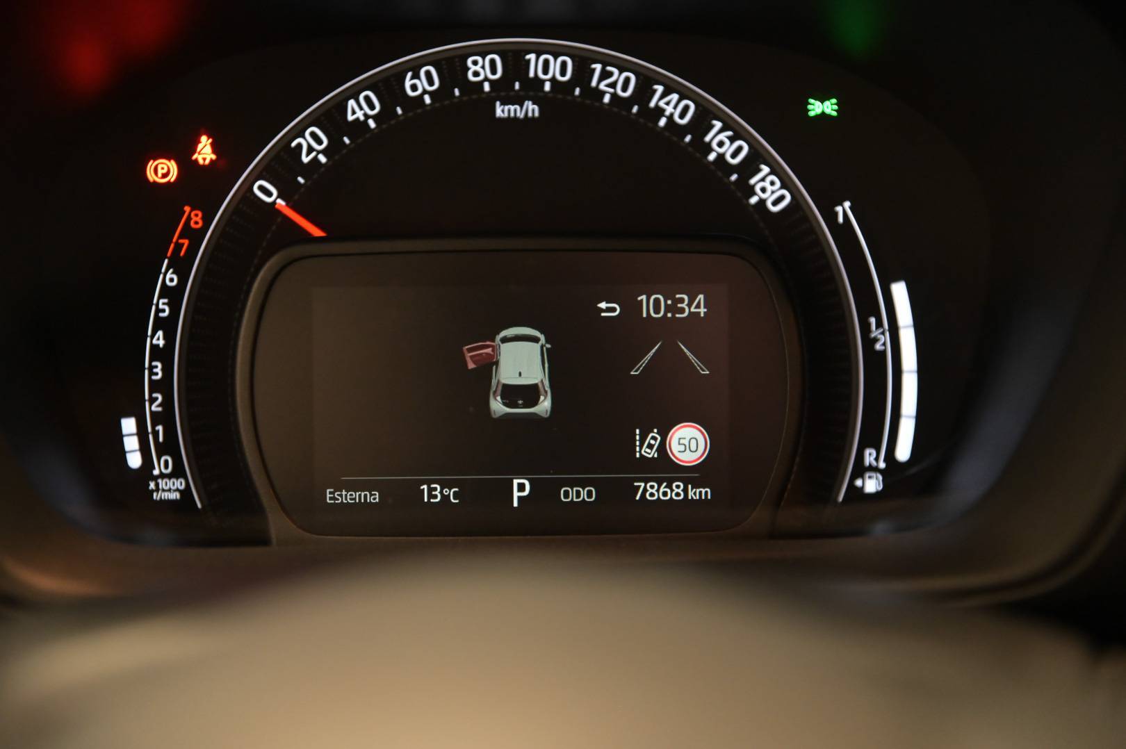 TOYOTA Aygo - Foto 17