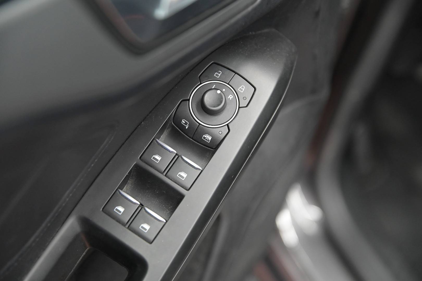FORD Focus - Foto 10