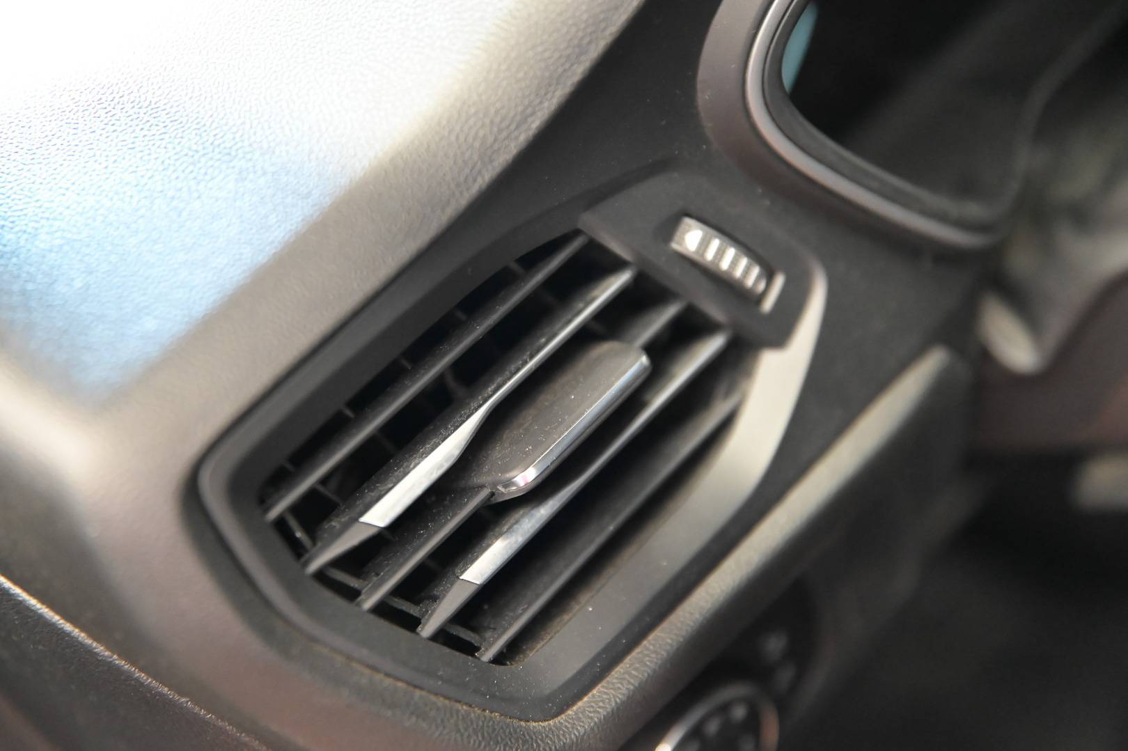 FORD Focus - Foto 11