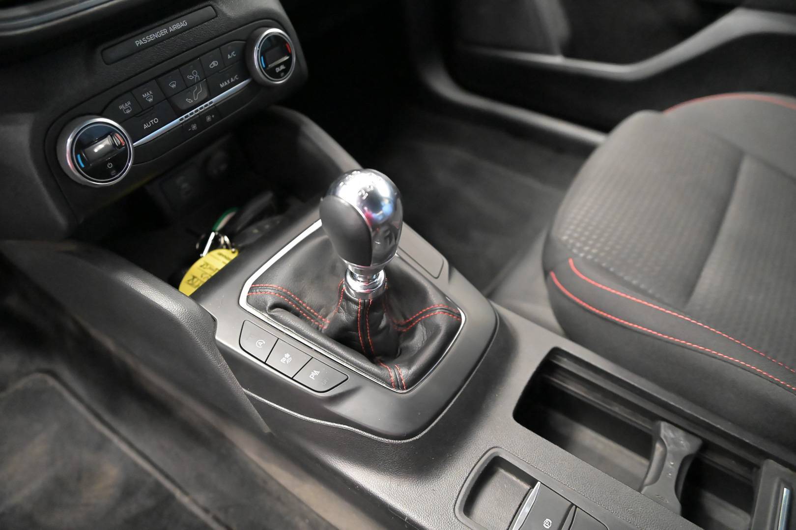 FORD Focus - Foto 19