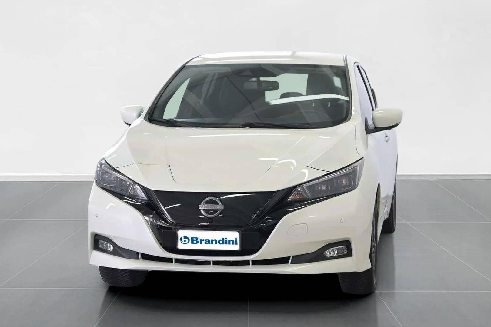 NISSAN Leaf - Foto 1