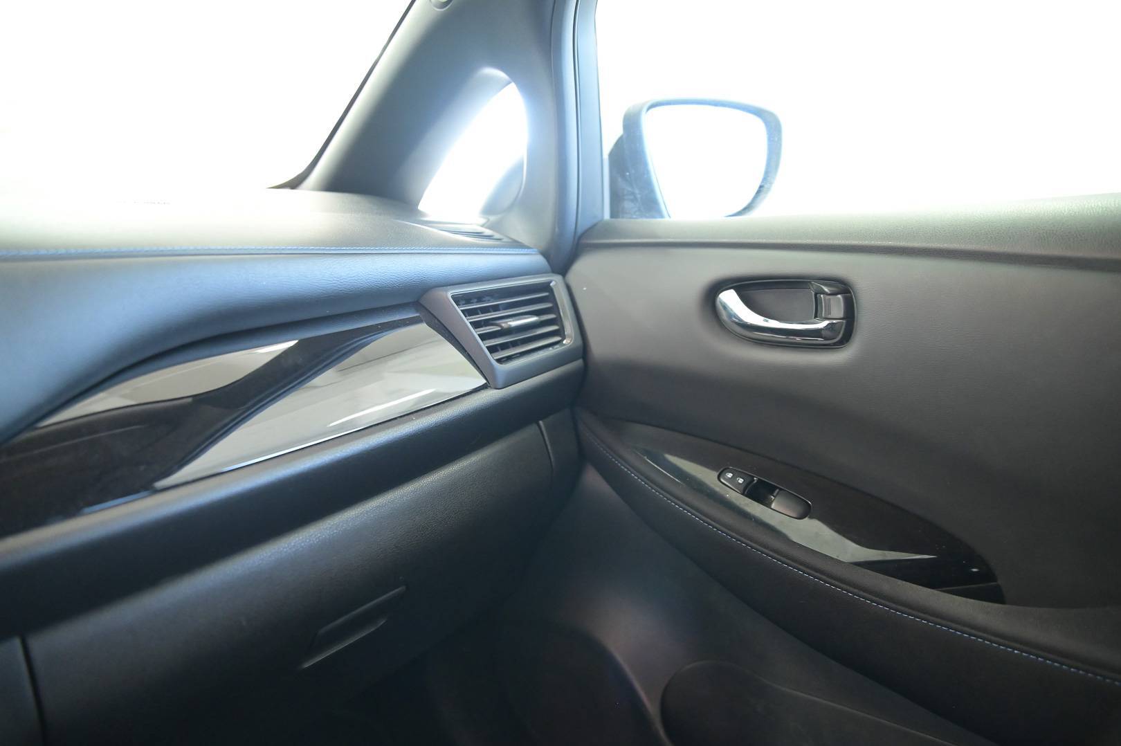 NISSAN Leaf - Foto 19