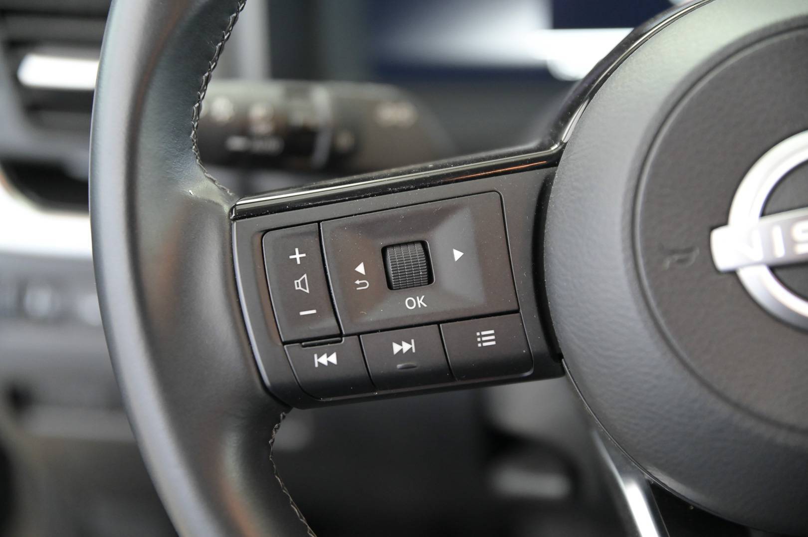 NISSAN Qashqai - Foto 15