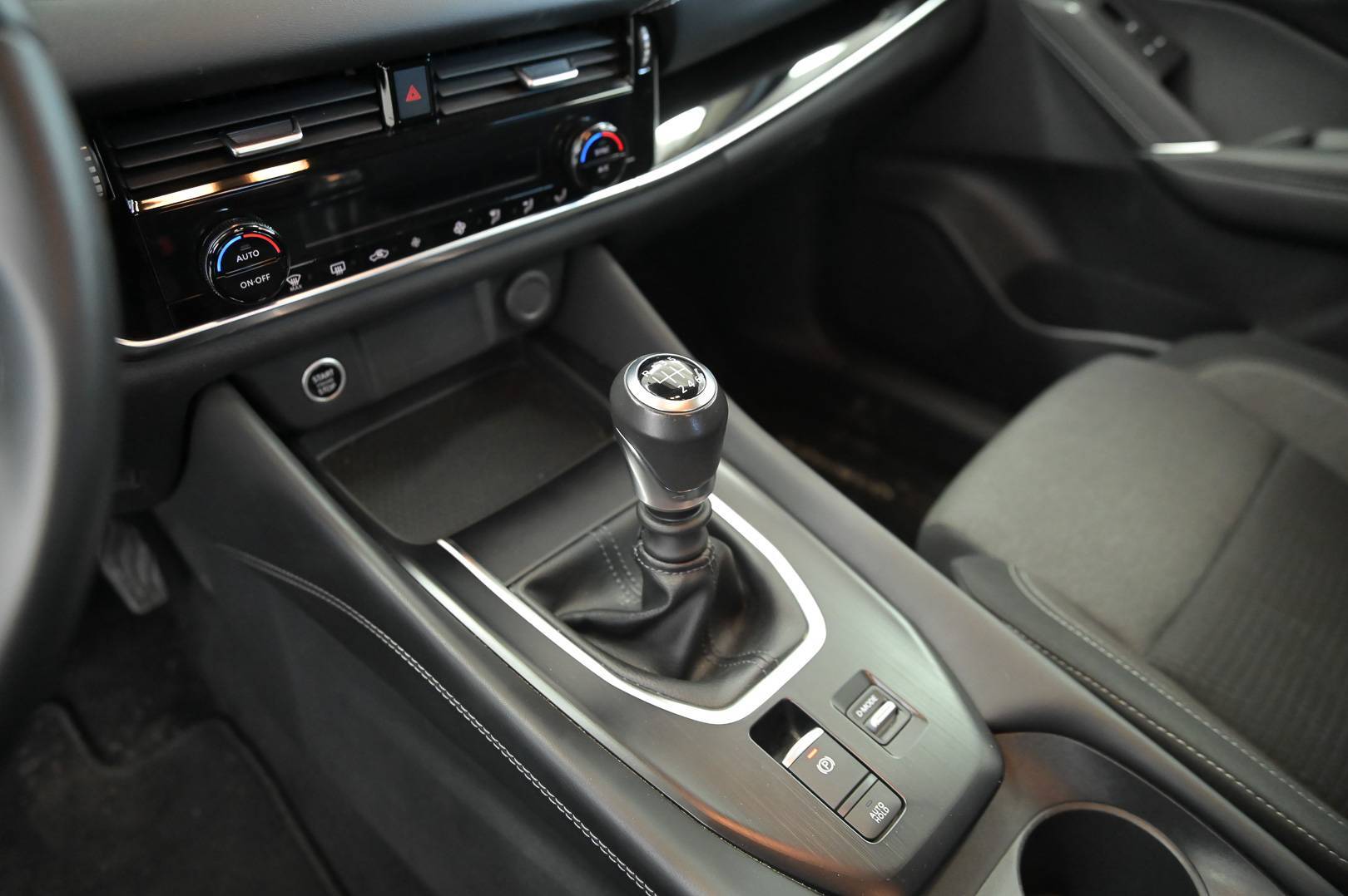 NISSAN Qashqai - Foto 19