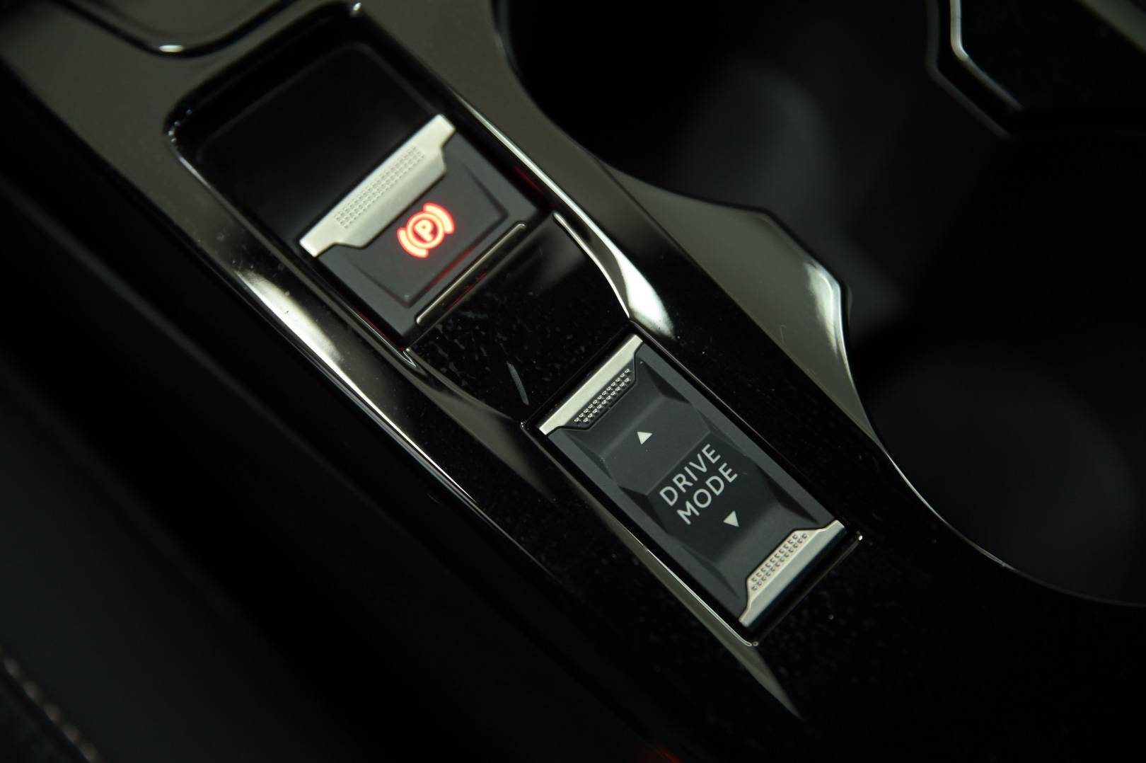 PEUGEOT 2008 - Foto 15
