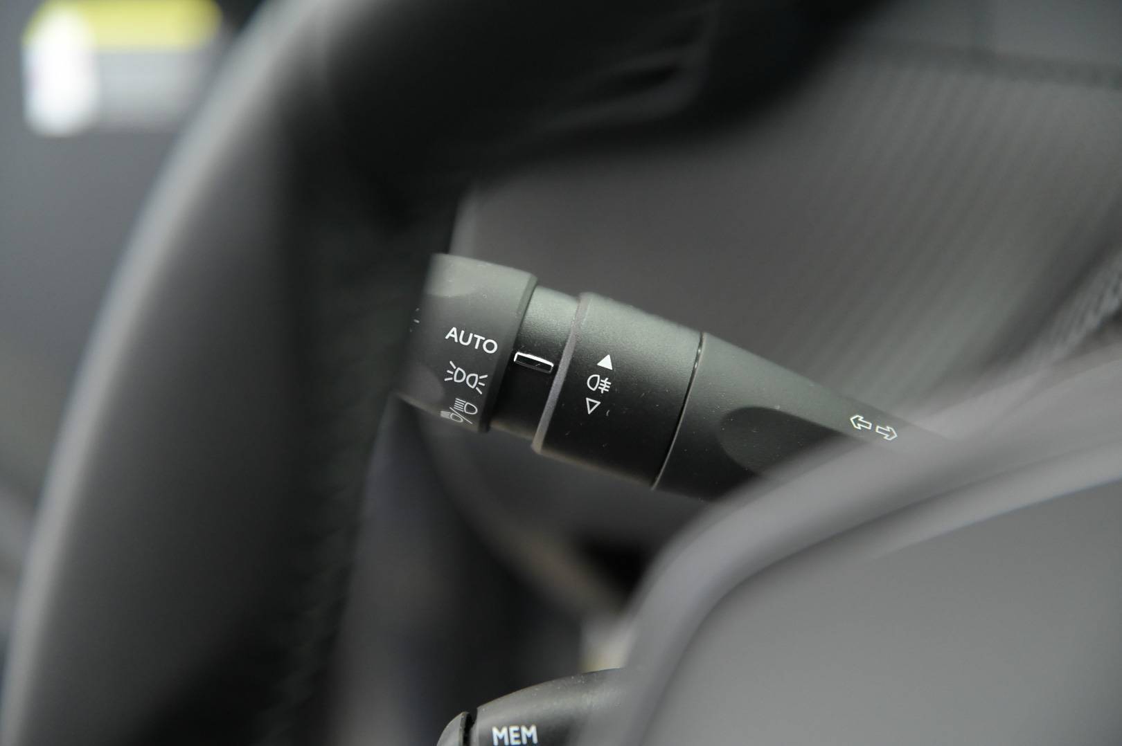 PEUGEOT 2008 - Foto 23