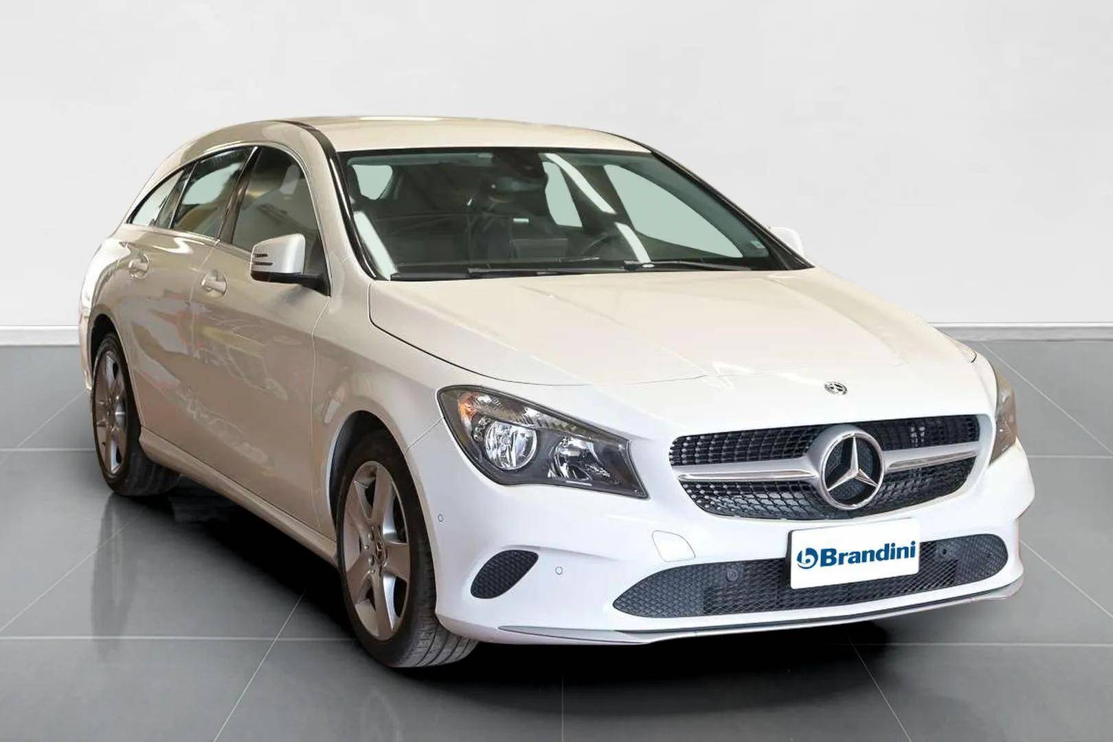 MERCEDES CLA - Foto 3