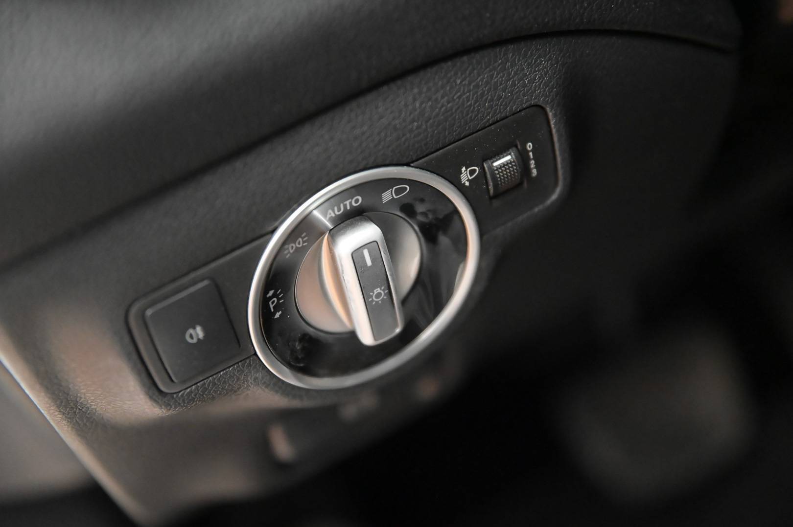 MERCEDES CLA - Foto 12